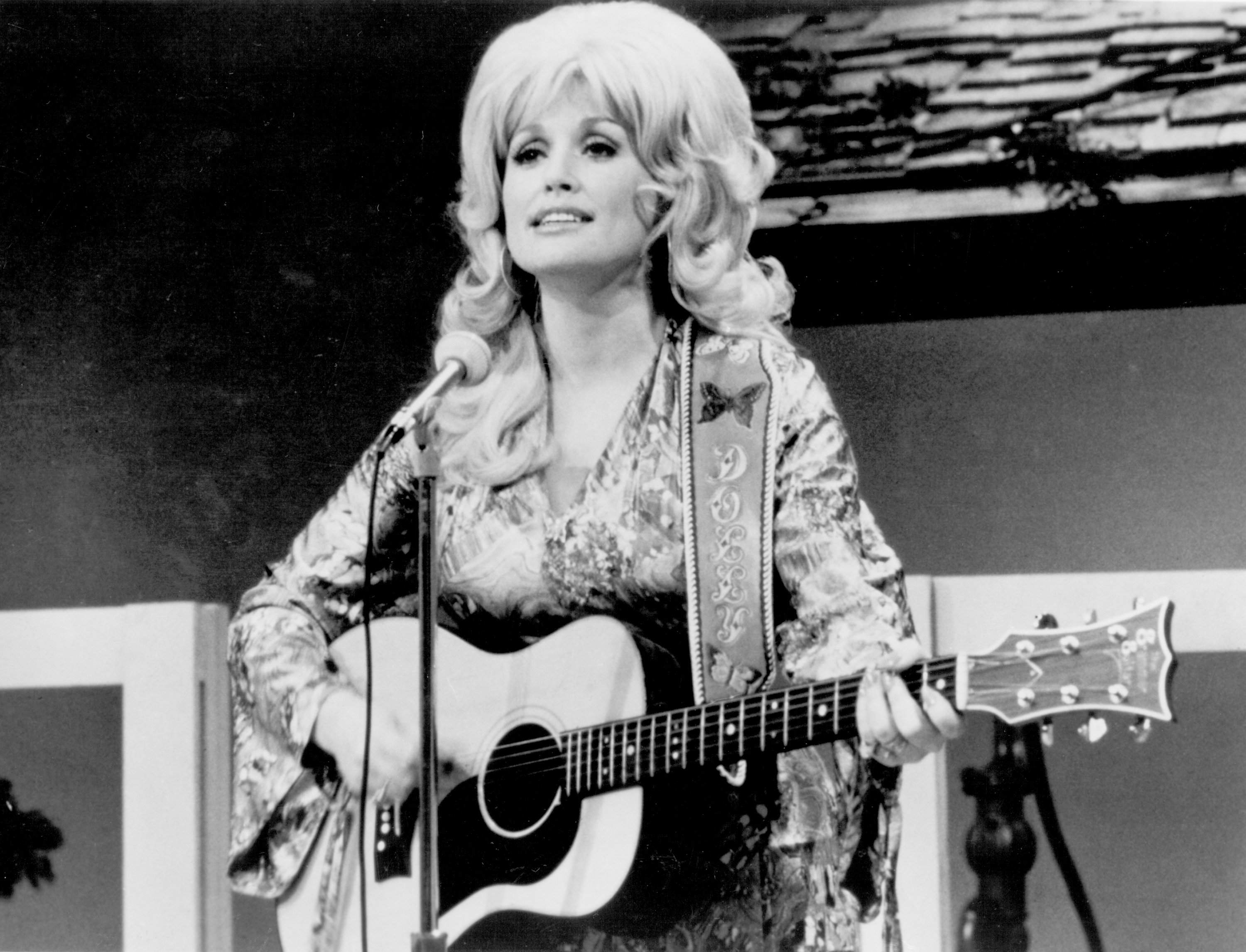 dolly parton these boots are made for walking