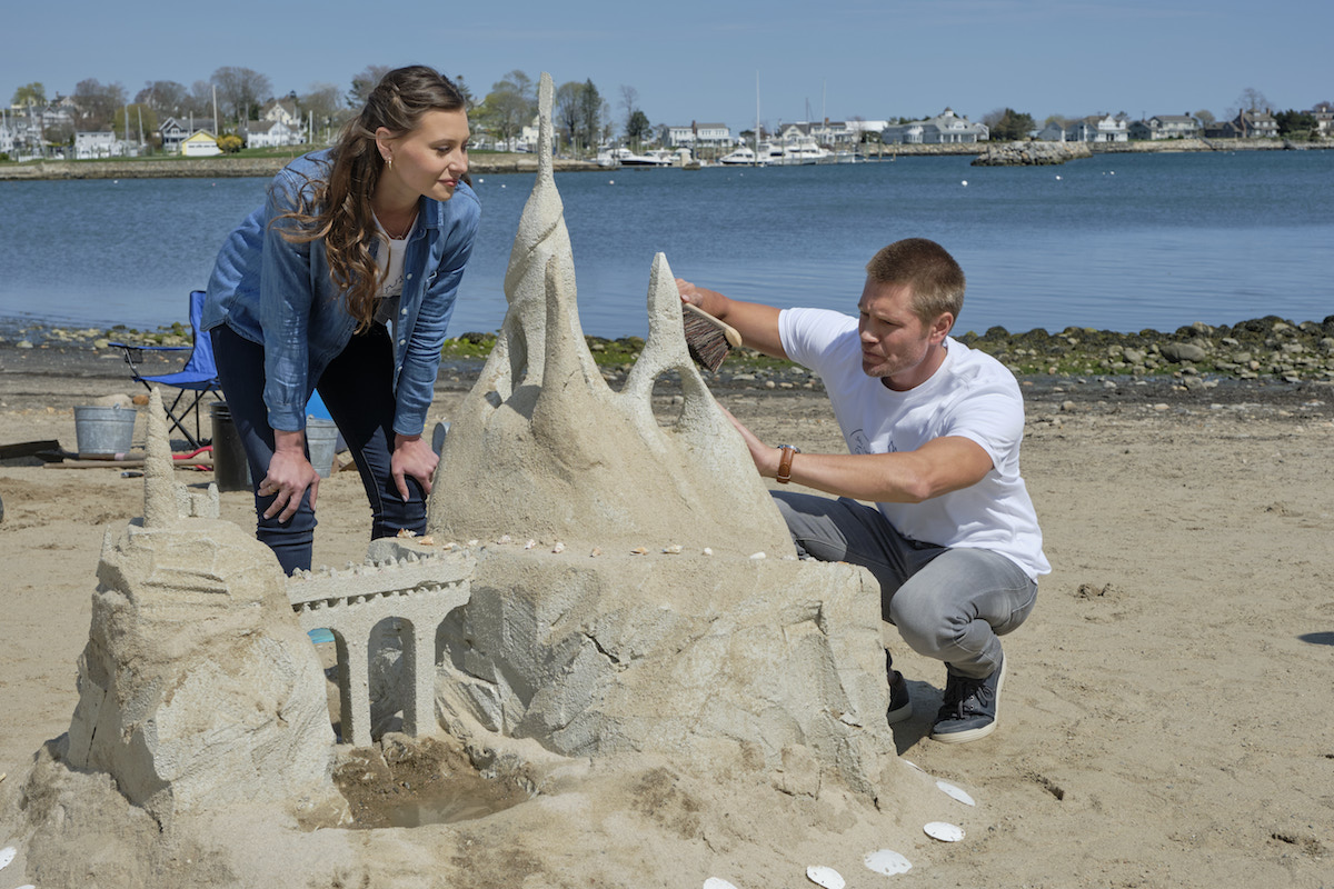 Aly Michalka and Chad Michael Murray building a Sand Castle in Sand Dollar Cove