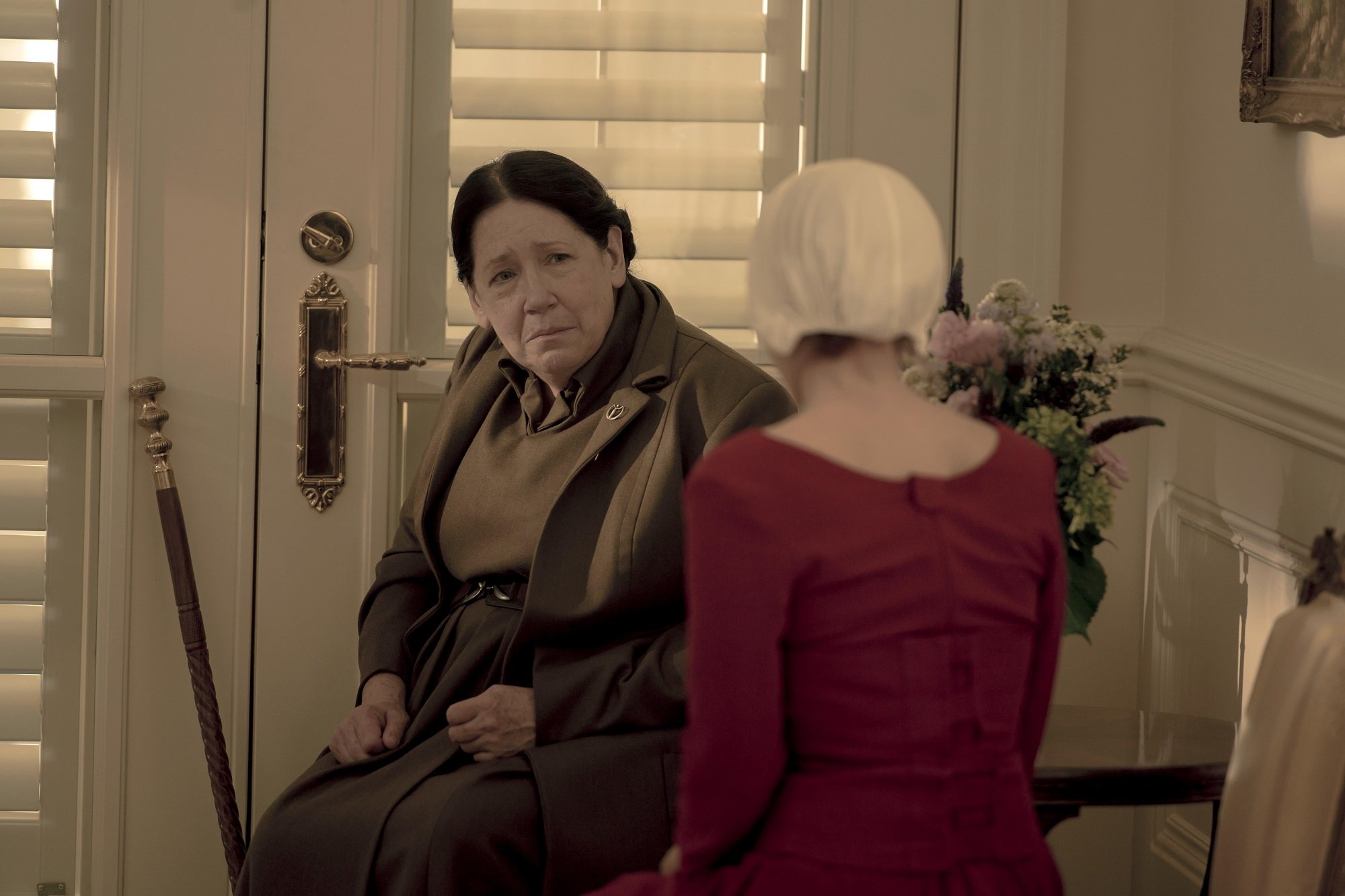 'The Handmaid's Tale': Ann Dowd Says Aunt Lydia Feels Like 'She Made a ...