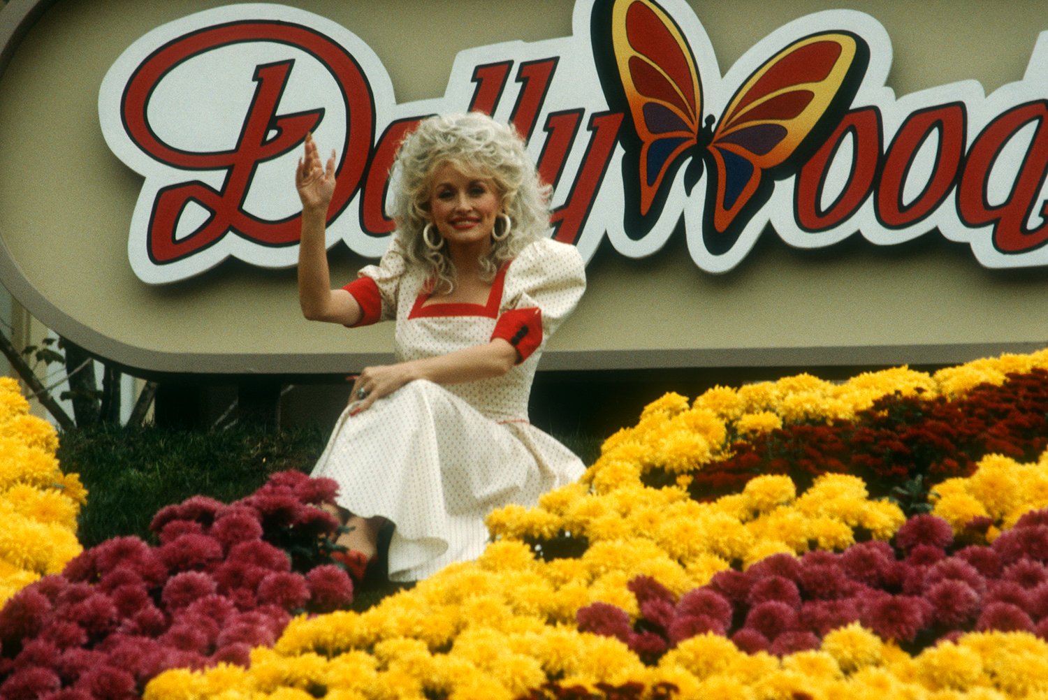 How Often Does Dolly Parton Go to Dollywood?