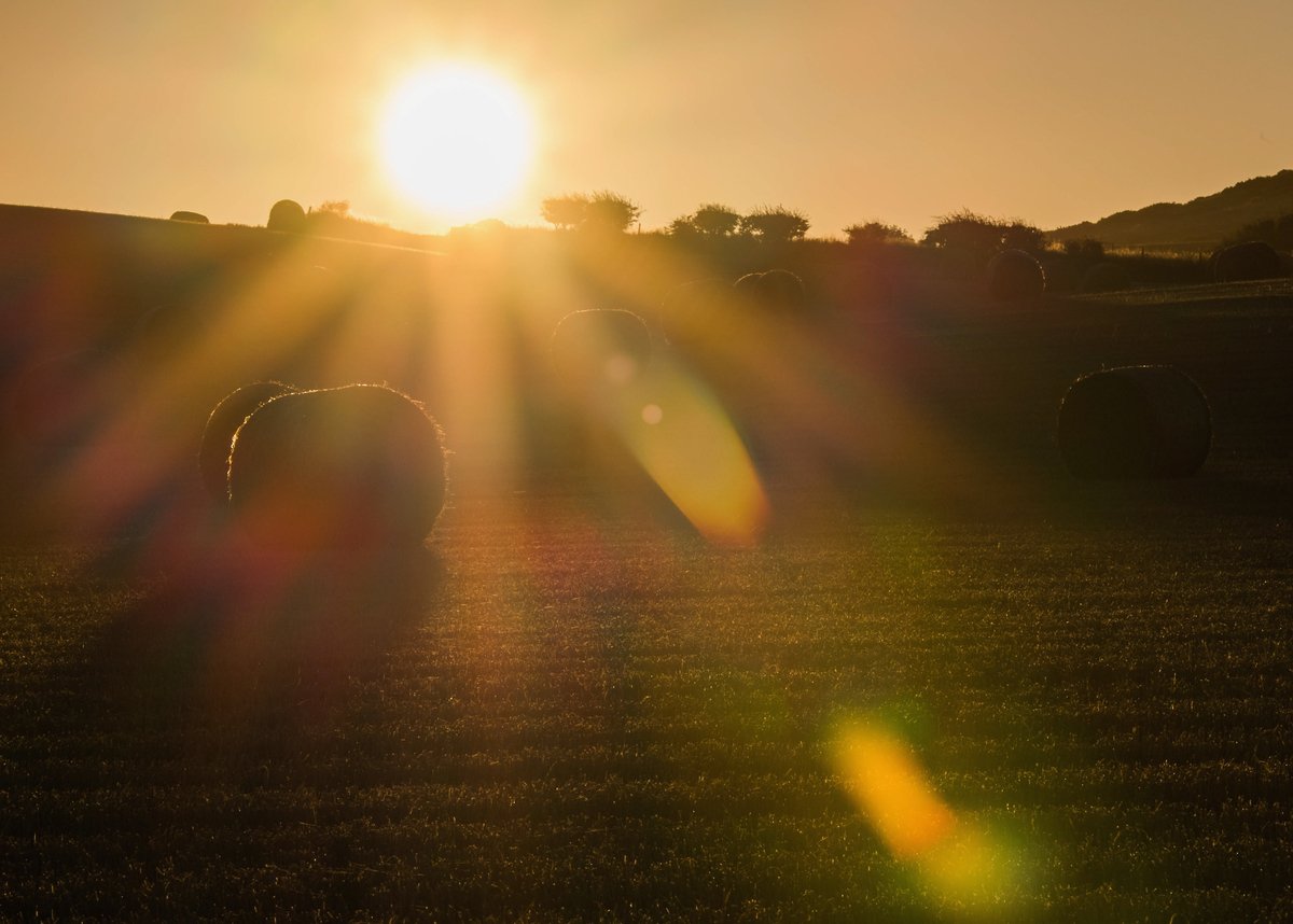 Autumn Equinox in Saltburn, United Kingdom signals a shift for the DC Superhero, Equinox