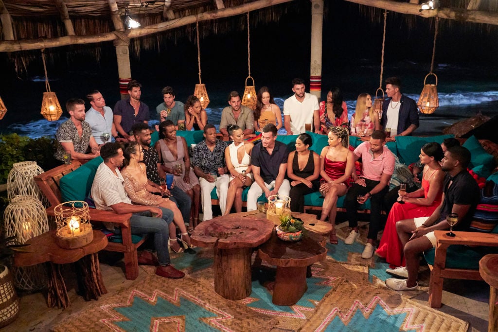 This 'Bachelor in Paradise' Contract Clause Reveals Why Some Botched ...