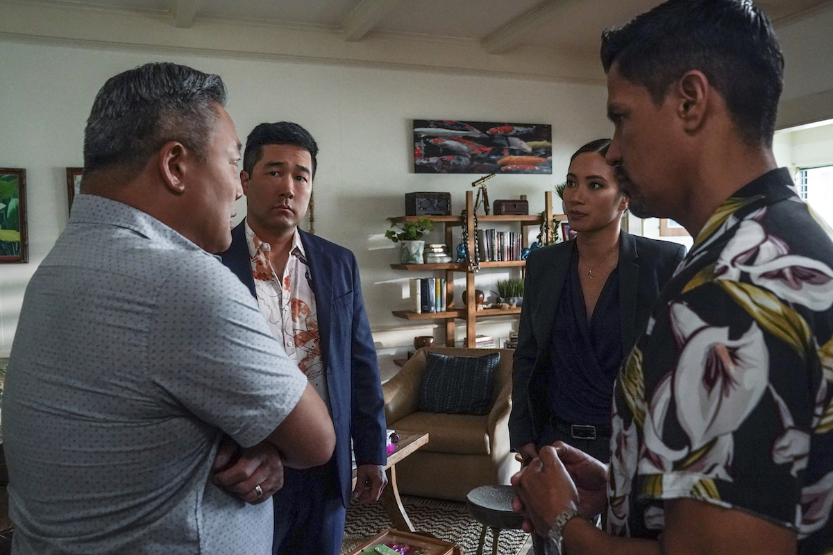 Gordon, Lia, and Magnum talking to a man in 'Magnum P.I.' Season 4 premiere