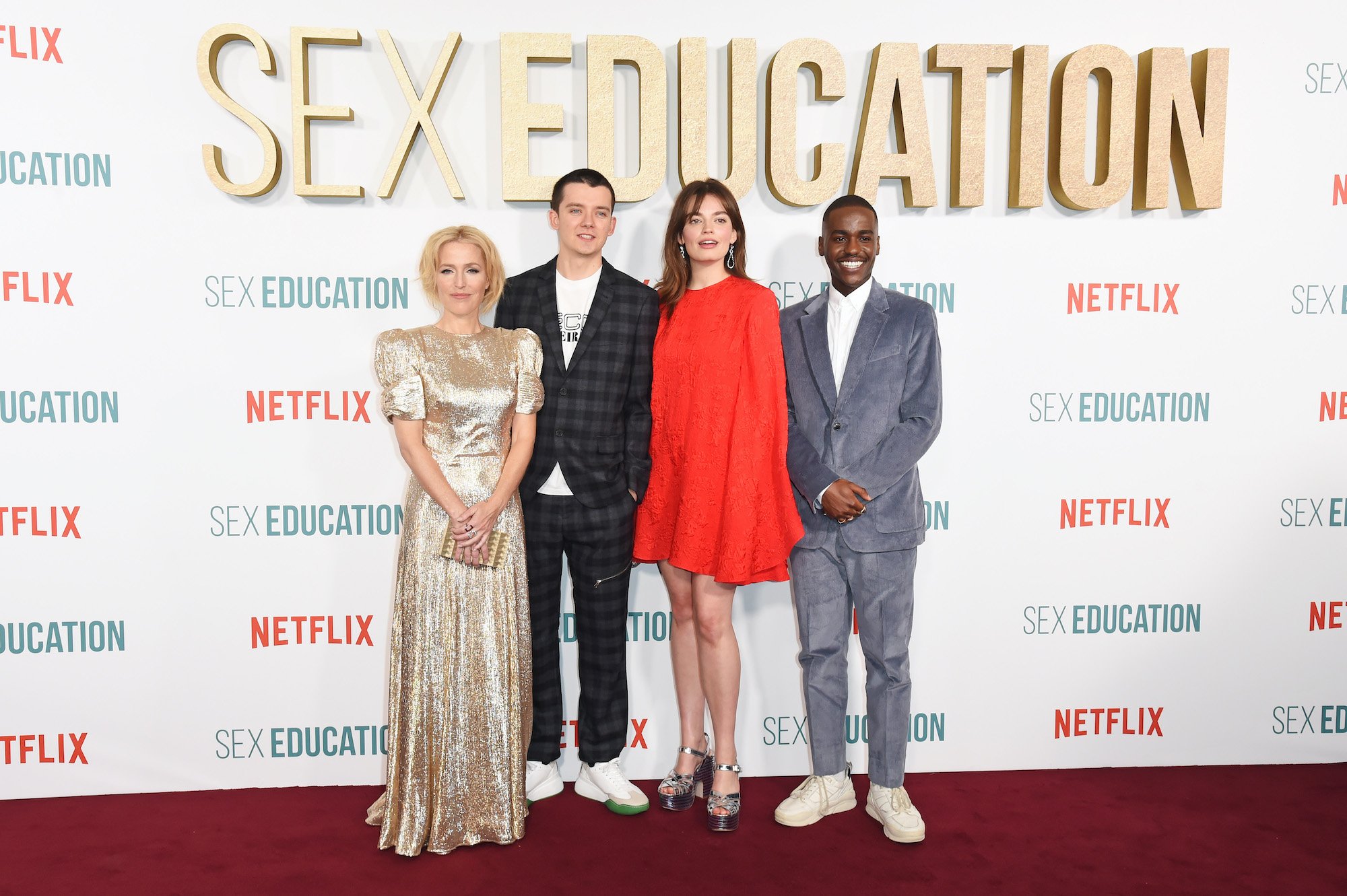 Which Sex Education Cast Members Are Returning For Season 3