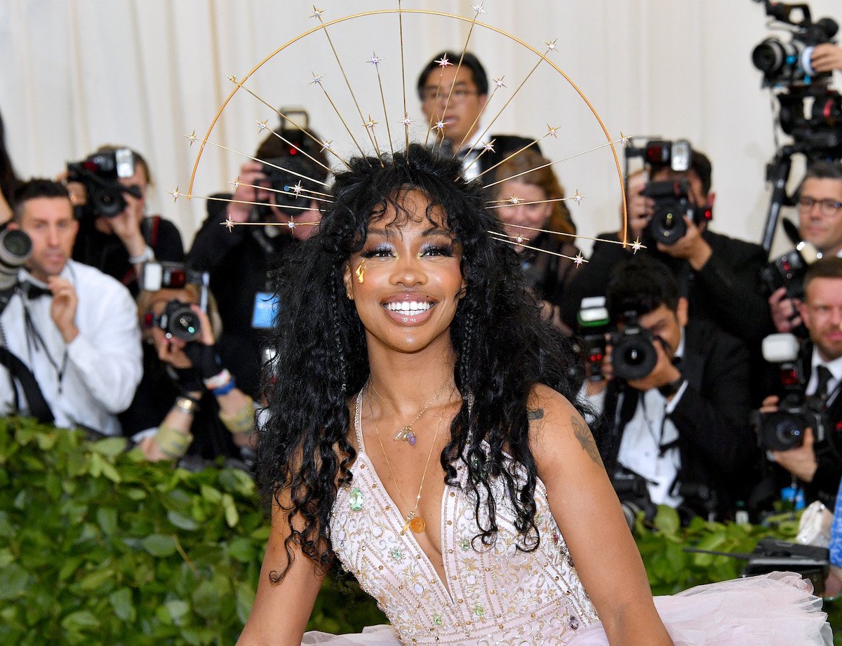 SZA wears a blush dress and crown as she attends the Catholic Imagination Costume Institute Gala at The Metropolitan Museum of Art on May 7, 2018 in New York City.