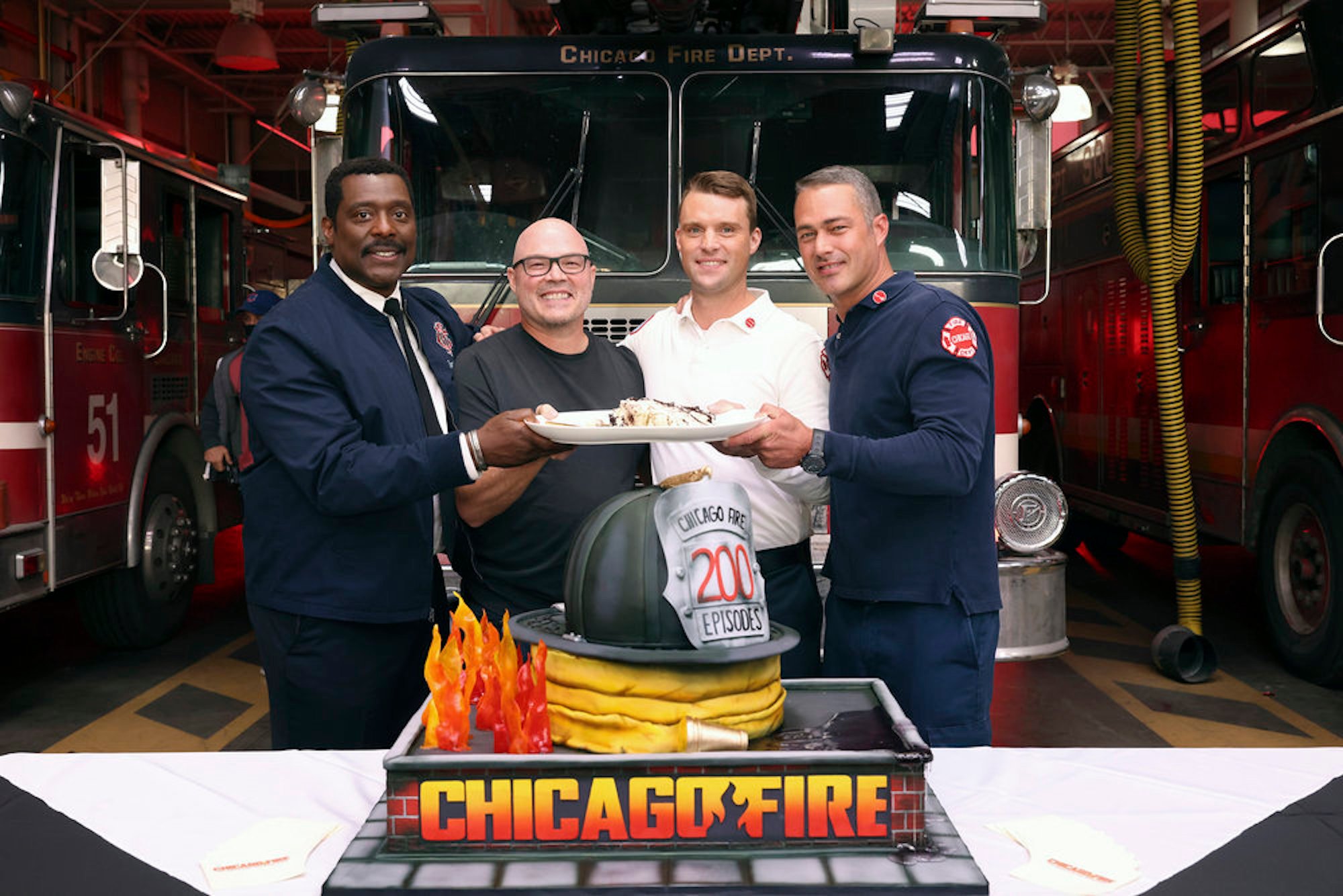 Chicago Fire Season 1-10 (DVD, 2022. 57-Disc) Jesse Spencer Taylor Kinney action orders