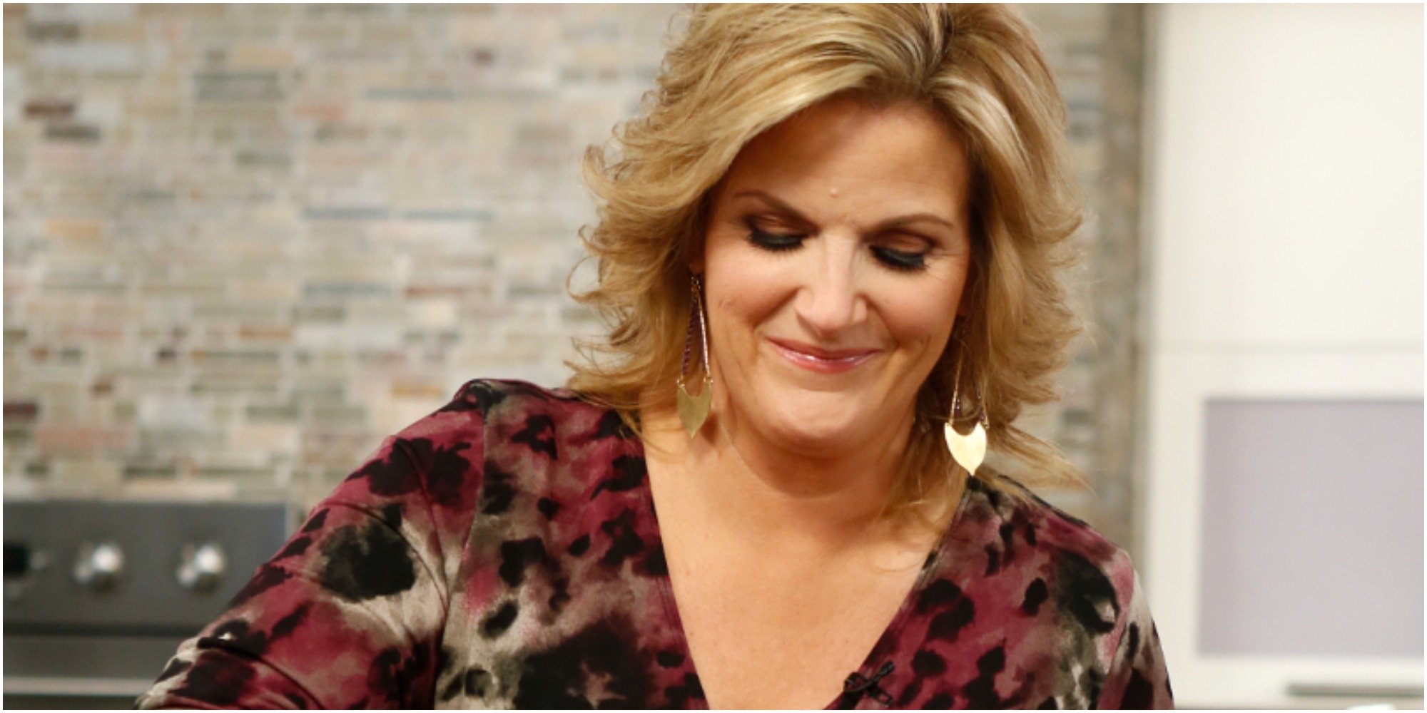 Trisha Yearwood S Secret To Her Grandmother S Perfect Deviled Eggs   Trisha Yearwood 2 