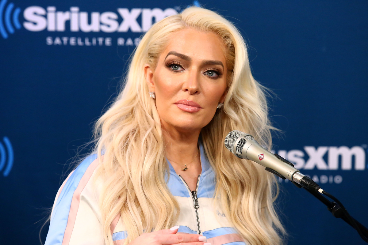 'RHOBH': Erika Jayne May Be Keeping Score, But 1 Former Co-Star Wants ...