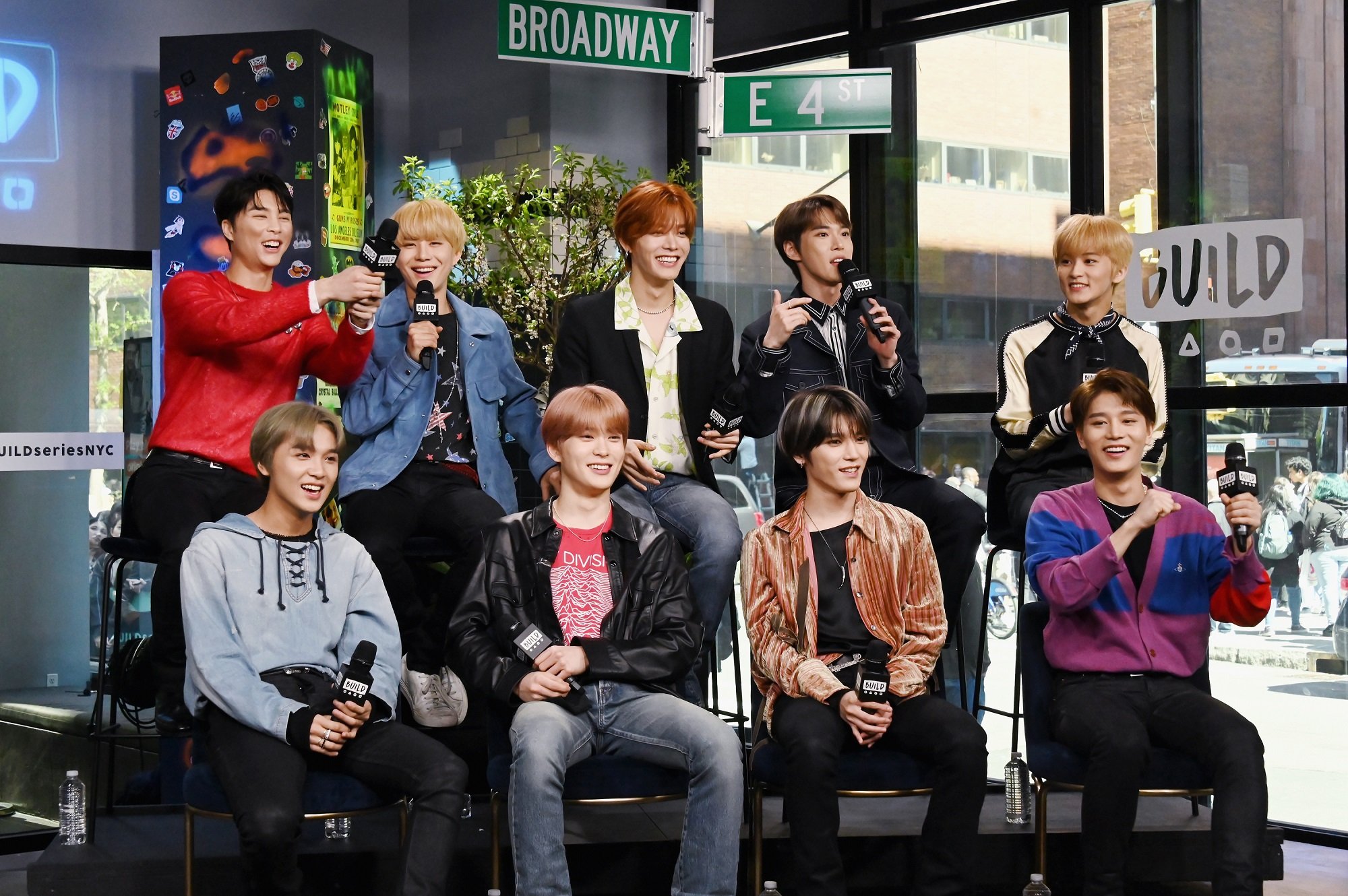 NCT 127 Taeyong and Jungwoo Dressed up as Famous 'Twilight' Characters