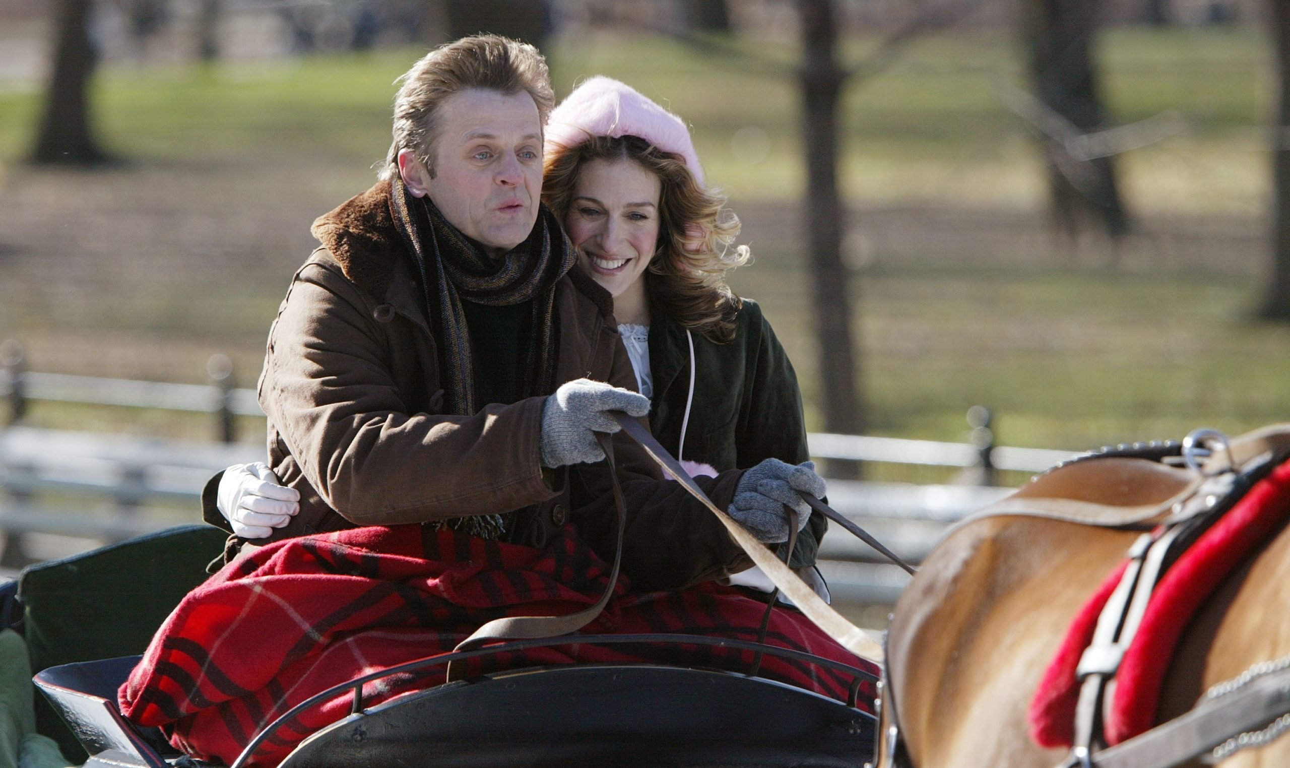 Sarah Jessica Parker and Mikhail Baryshnikov film a scene for 'Sex and the City' in Central Park. Alek serverd as one of Carrie Bradshaw's boyfriends during the show's final season.