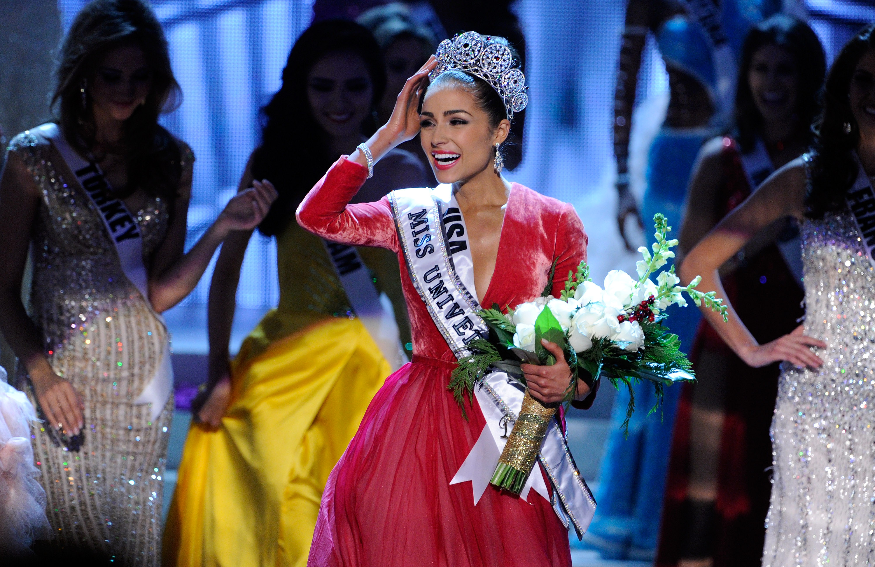 Miss USA 2012, Olivia Culpo, is crowned 2012 Miss Universe