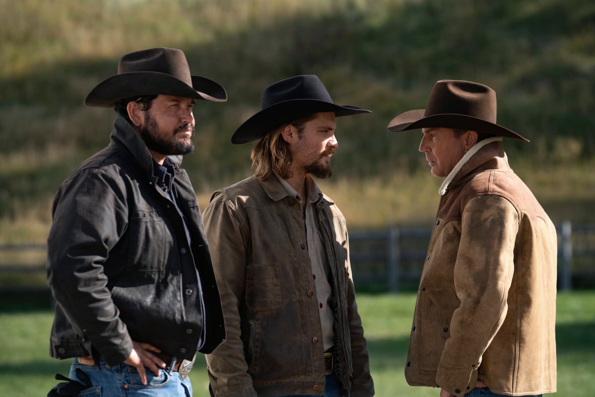 Yellowstone Cole Hauser (Rip Wheeler), Luke Grimes (Kayce Dutton), and Kevin Costner (John Dutton)