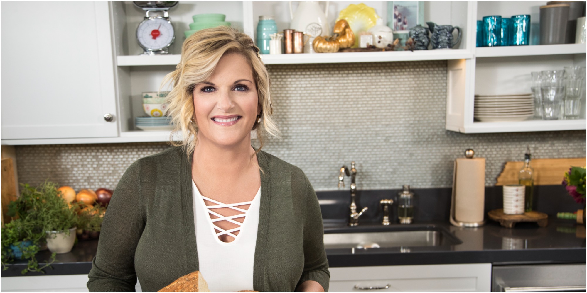 Trisha Yearwood's Pickle Brined Chicken Is a Classic Nashville Meal