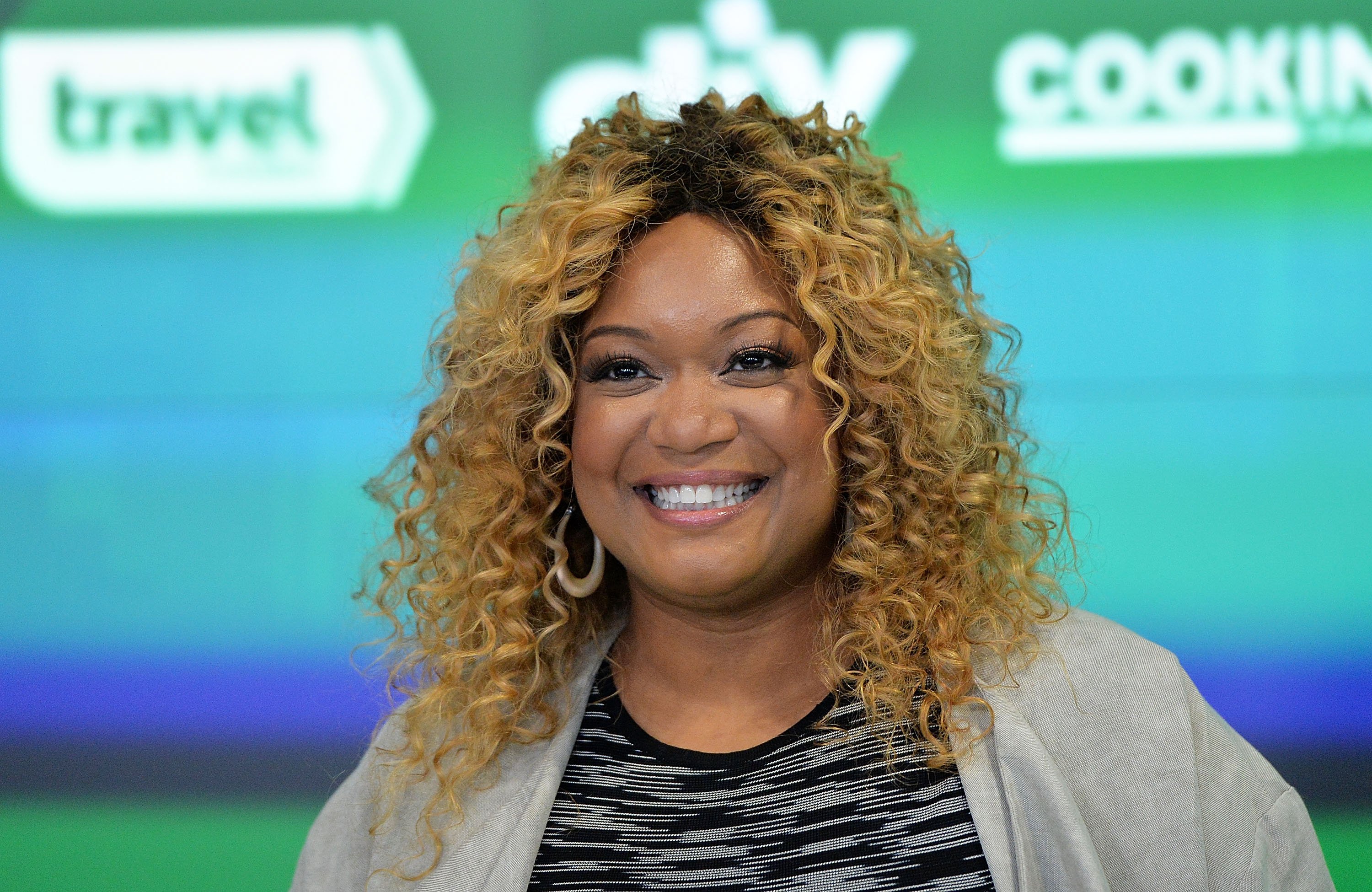 sunny anderson super bowl recipes