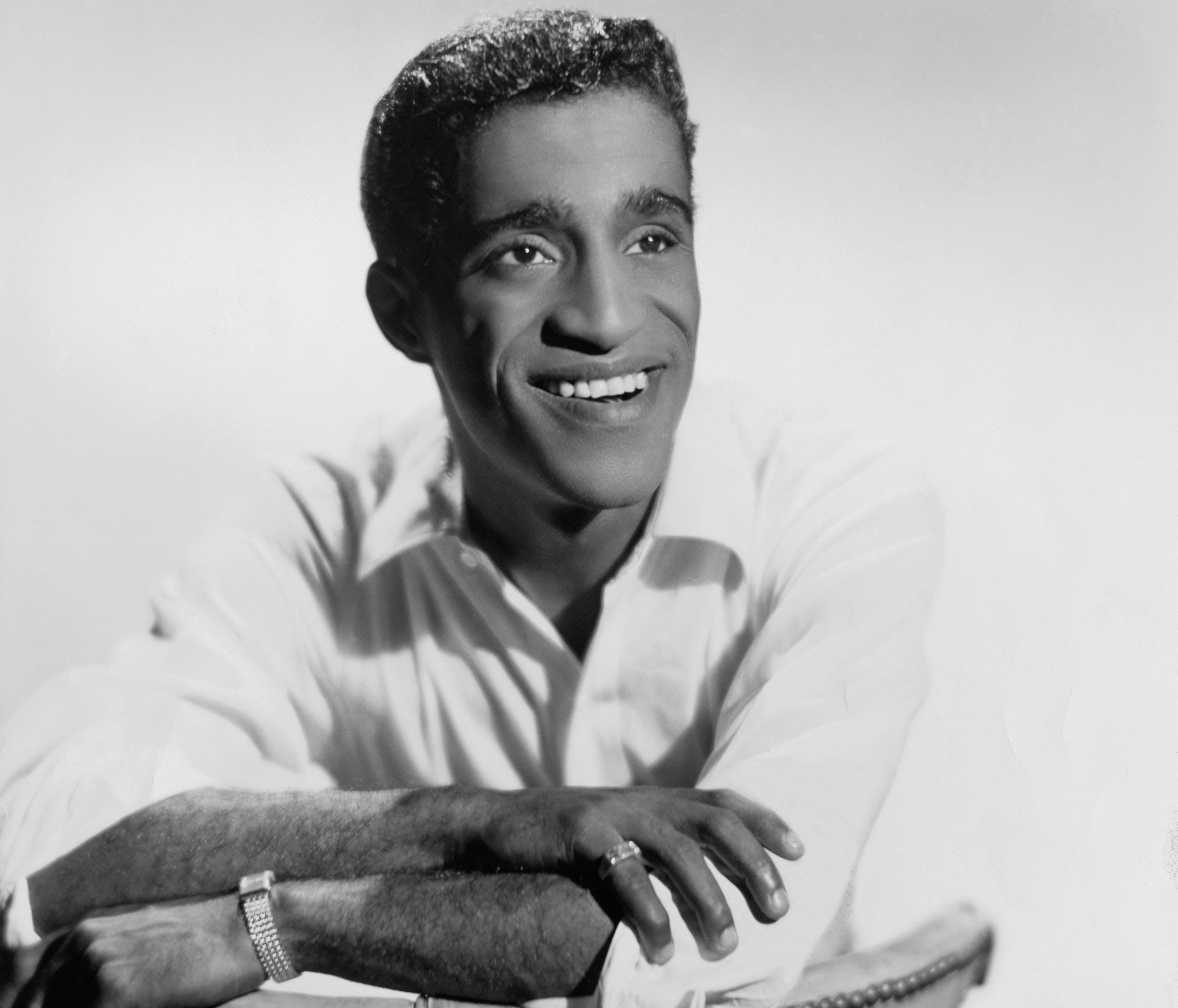 Sammy Davis Jr. Continued Performing After a Fiery Gun Mishap Onstage