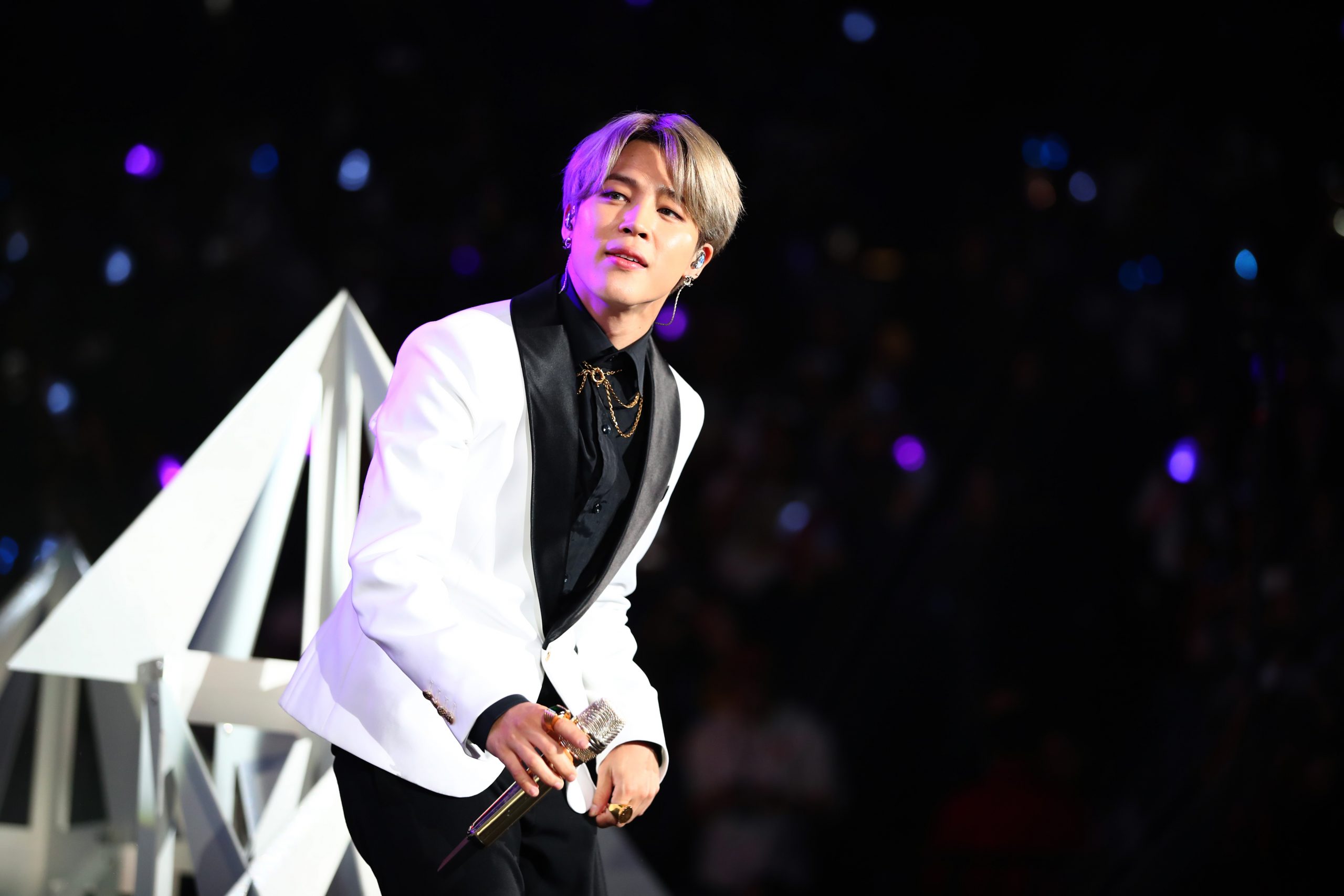 BTS's Jimin Sells Out A Louis Vuitton Outfit And Weverse Merch - Koreaboo
