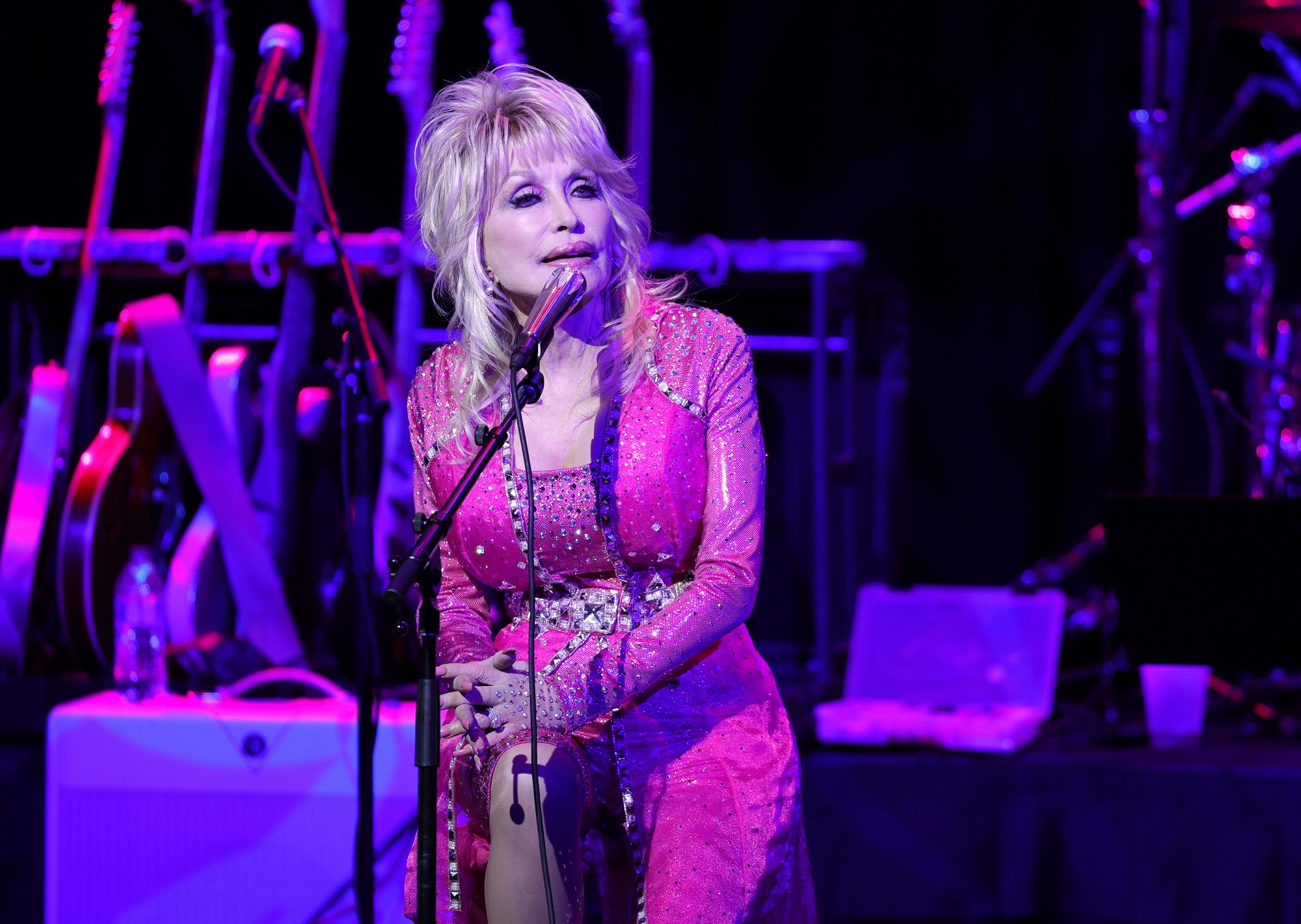Dolly Parton Releases New Album 'Run, Rose, Run'