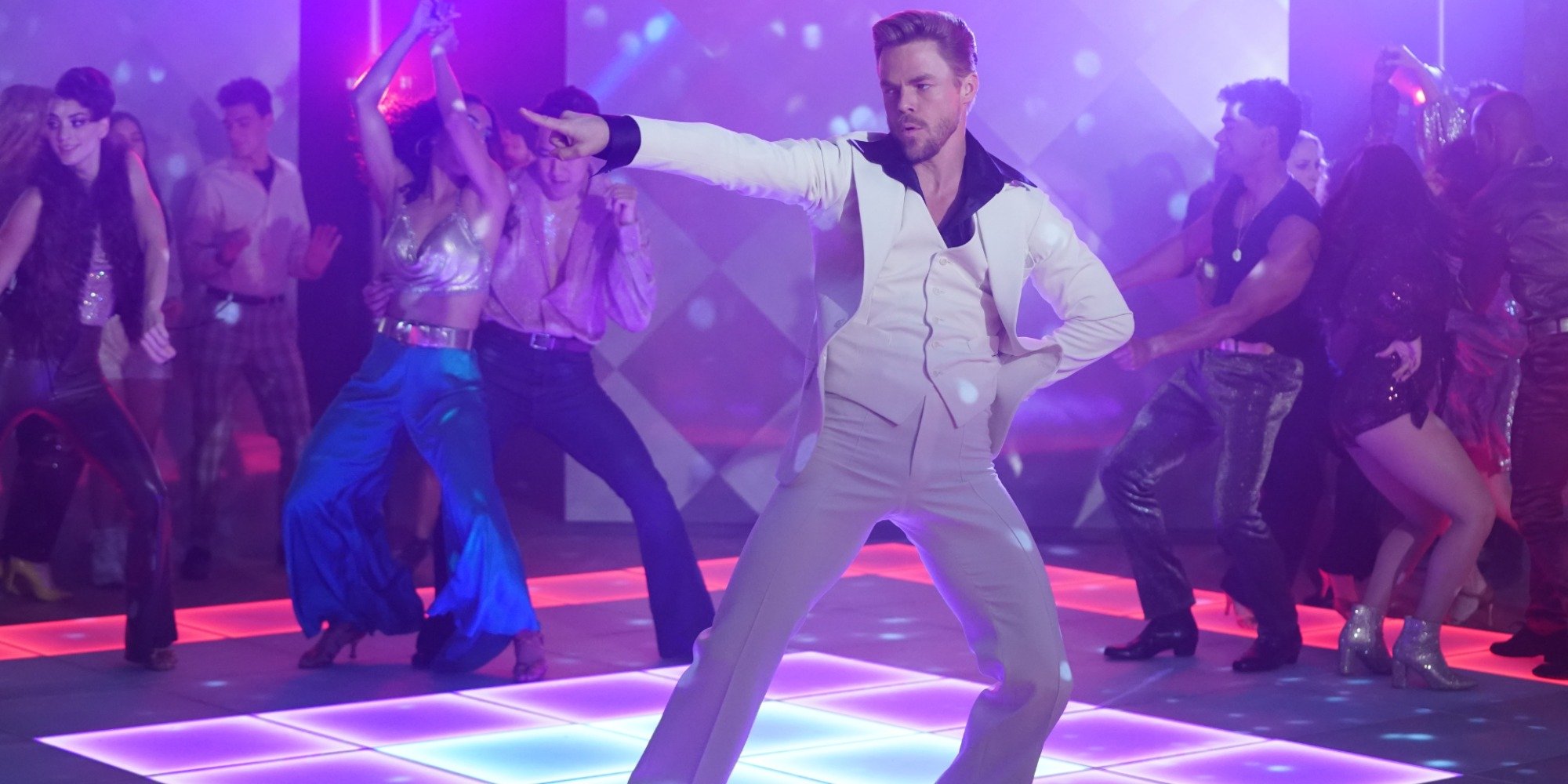 Derek Hough honors saturday night fever