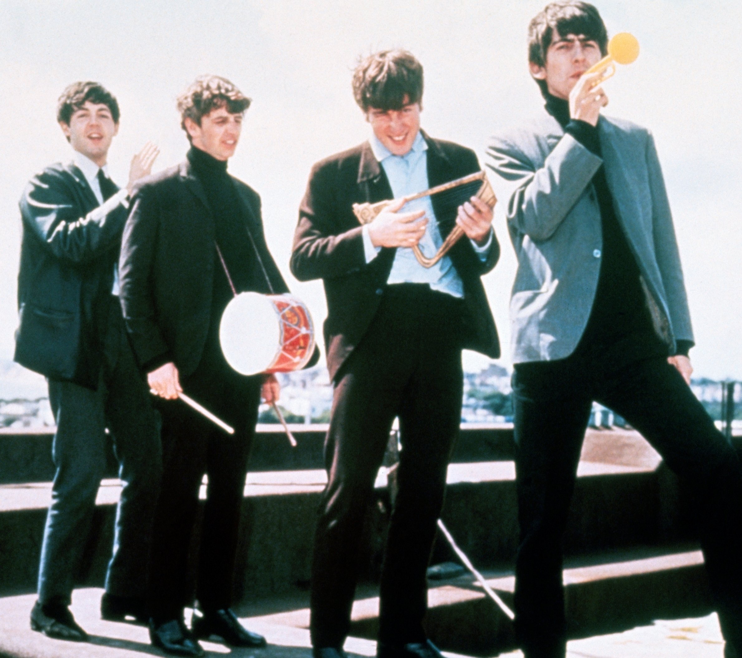 1 Song From The Beatles' 'Revolver' Didn't Become a Hit Until Years After  the Band Broke Up