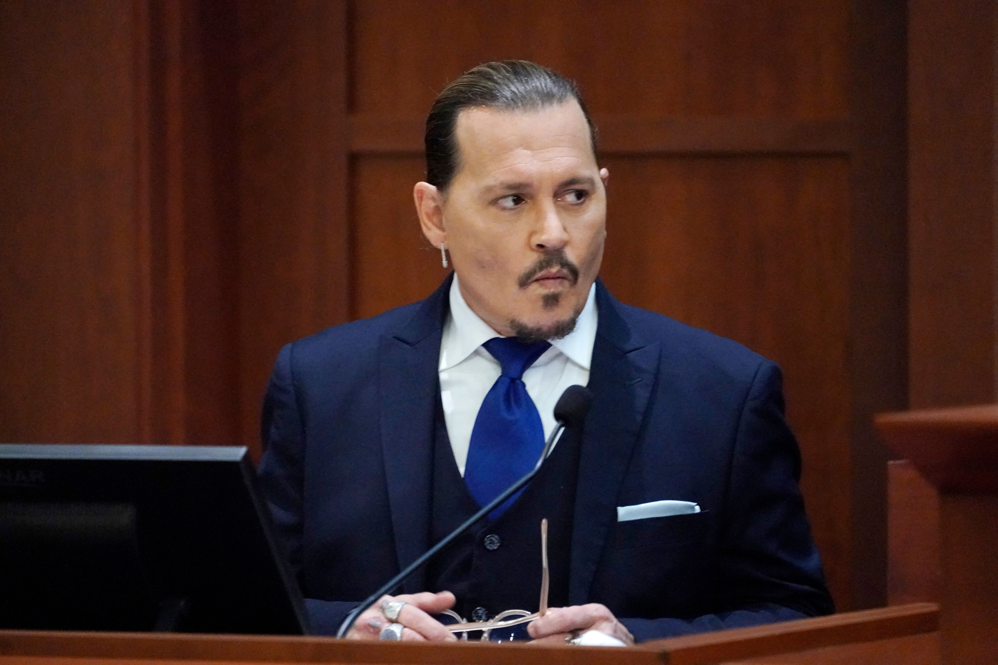JOHNNY DEPP'S WITNESS REVERTS INTO AMBER'S LAWYER! 