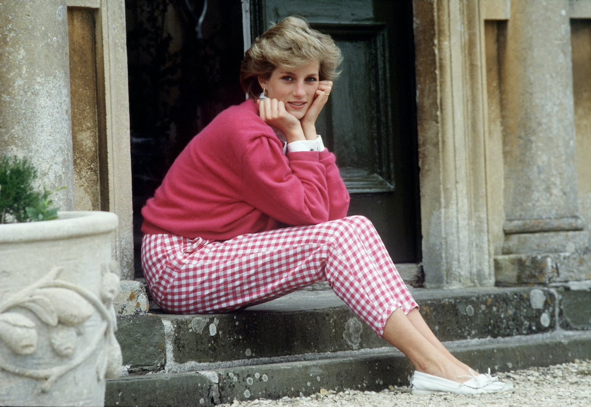 PRINCESS DIANA'S FAVORITE GUCCI ACCESSORY COMES BACK FOR SUMMER 2021