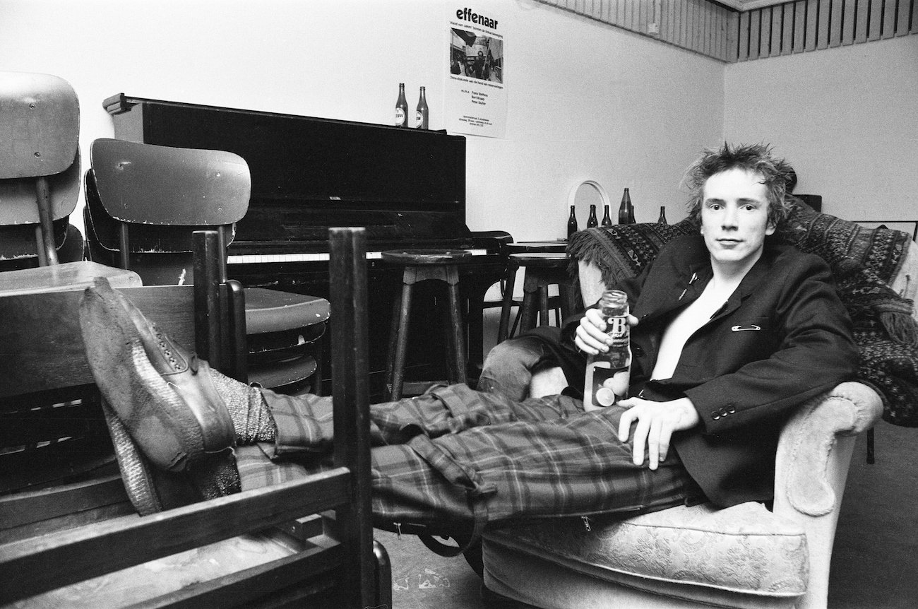 Sex Pistols Johnny Rotten Got His Nickname Because His Teeth Were Green 3785