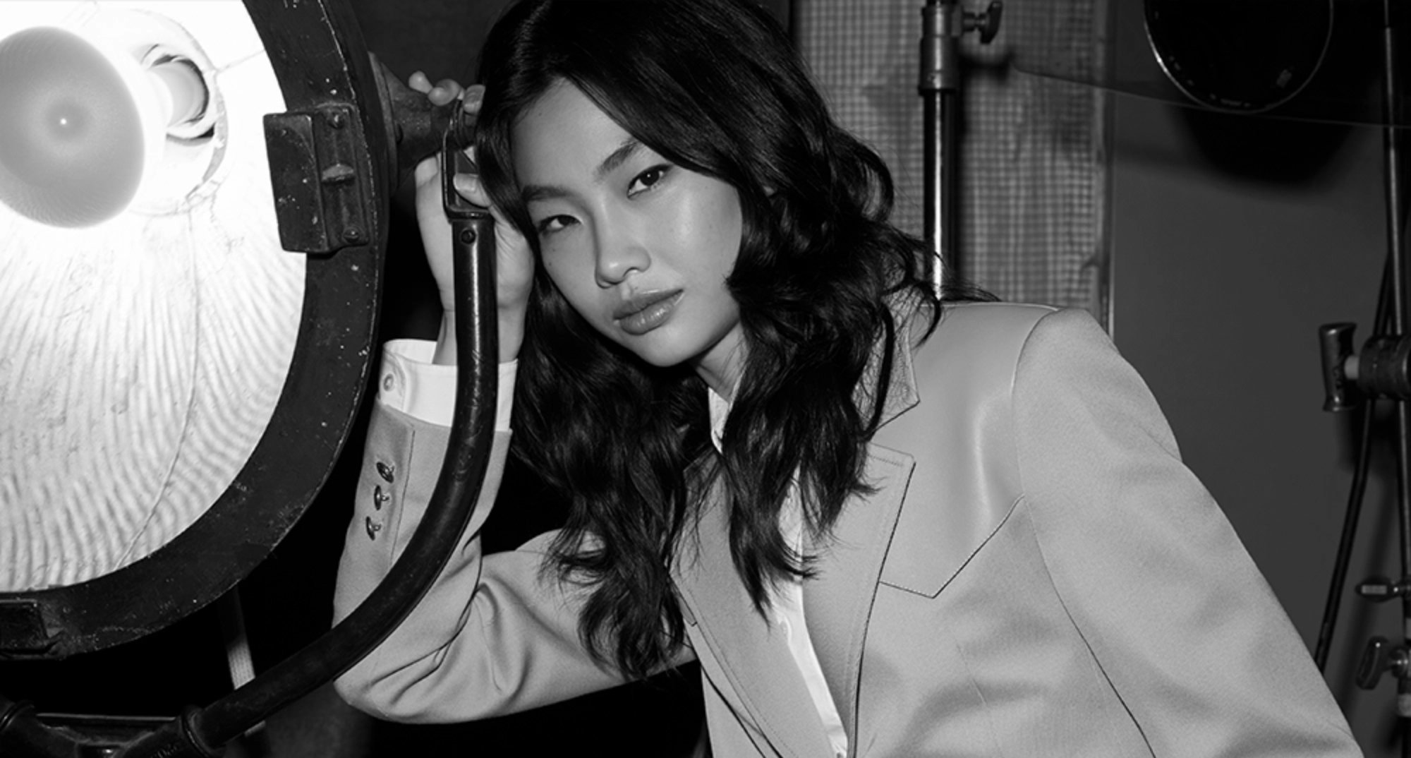 Hoyeon Jung Opens Up About Life After 'Squid Game,' Learning English,  Future Projects, Staying Humble, Life With Her Boyfriend & Where She's  Living Now in 'GQ' Interview, Hoyeon Jung, Squid Game