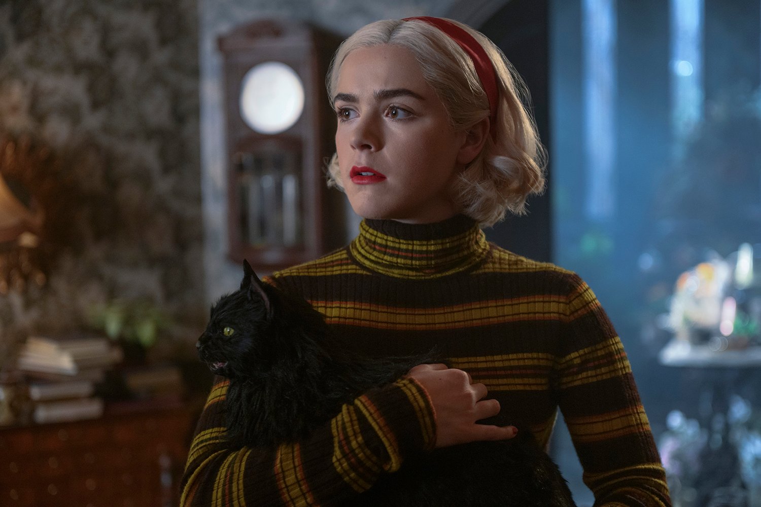 'Riverdale': Sabrina Spellman Set to Return in Season 6 Episode 19 ...