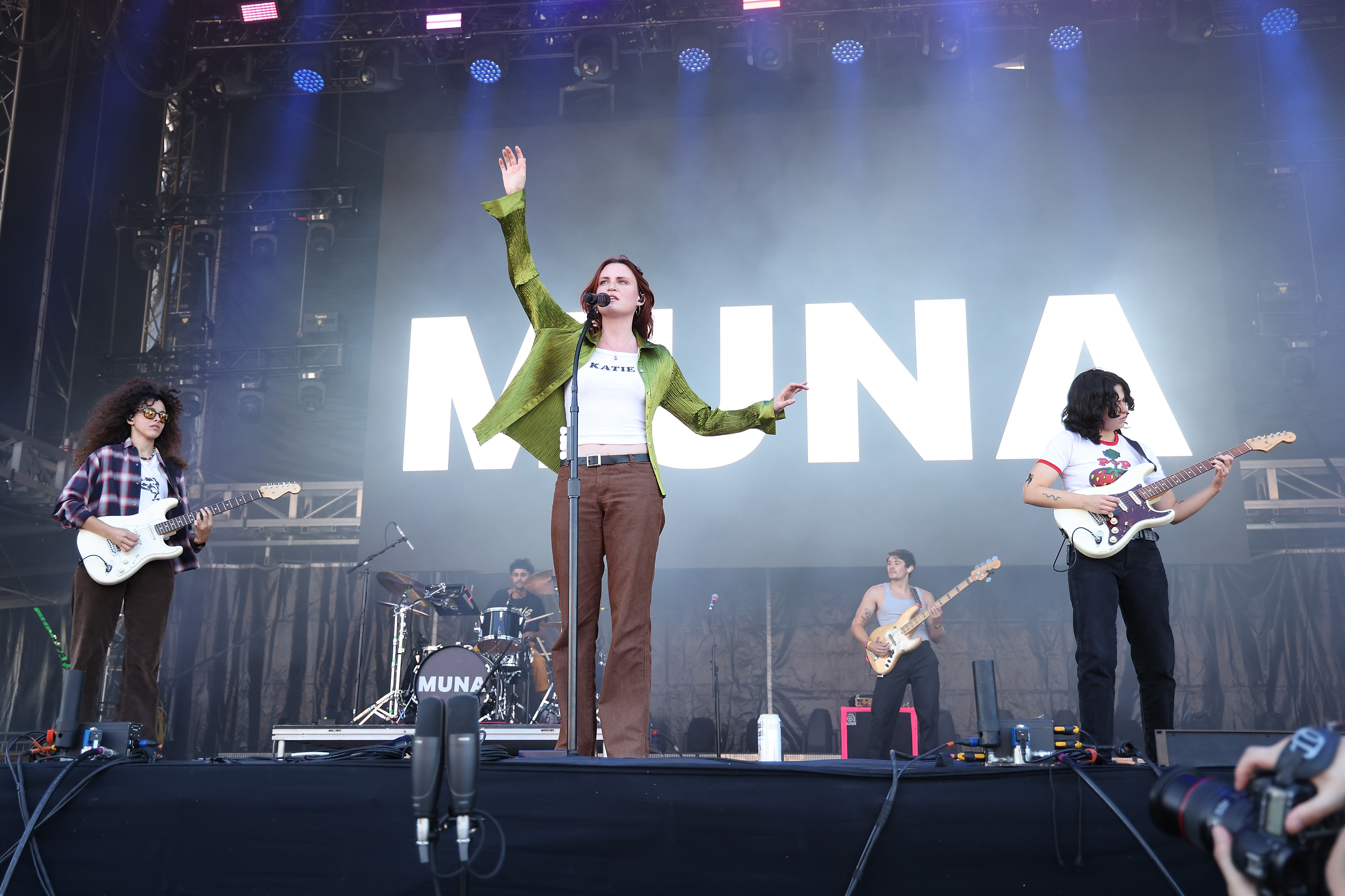 MUNA's 'Anything But Me' Also Relates to the Bands 'Uncoupling' With RCA  Records