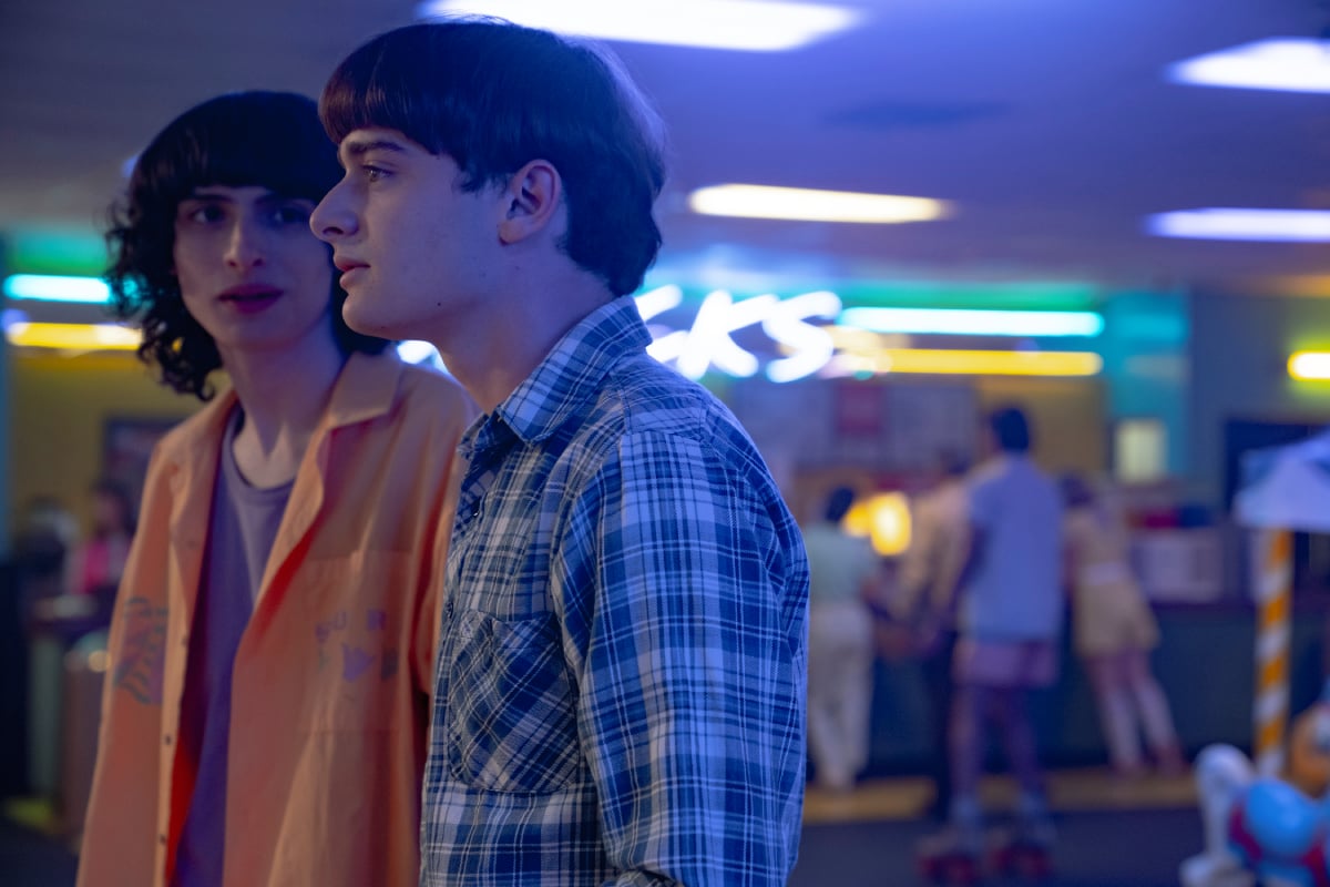 Stranger Things ' Noah Schnapp Explains Why Will Byers Hasn't Come Out as  Gay Yet