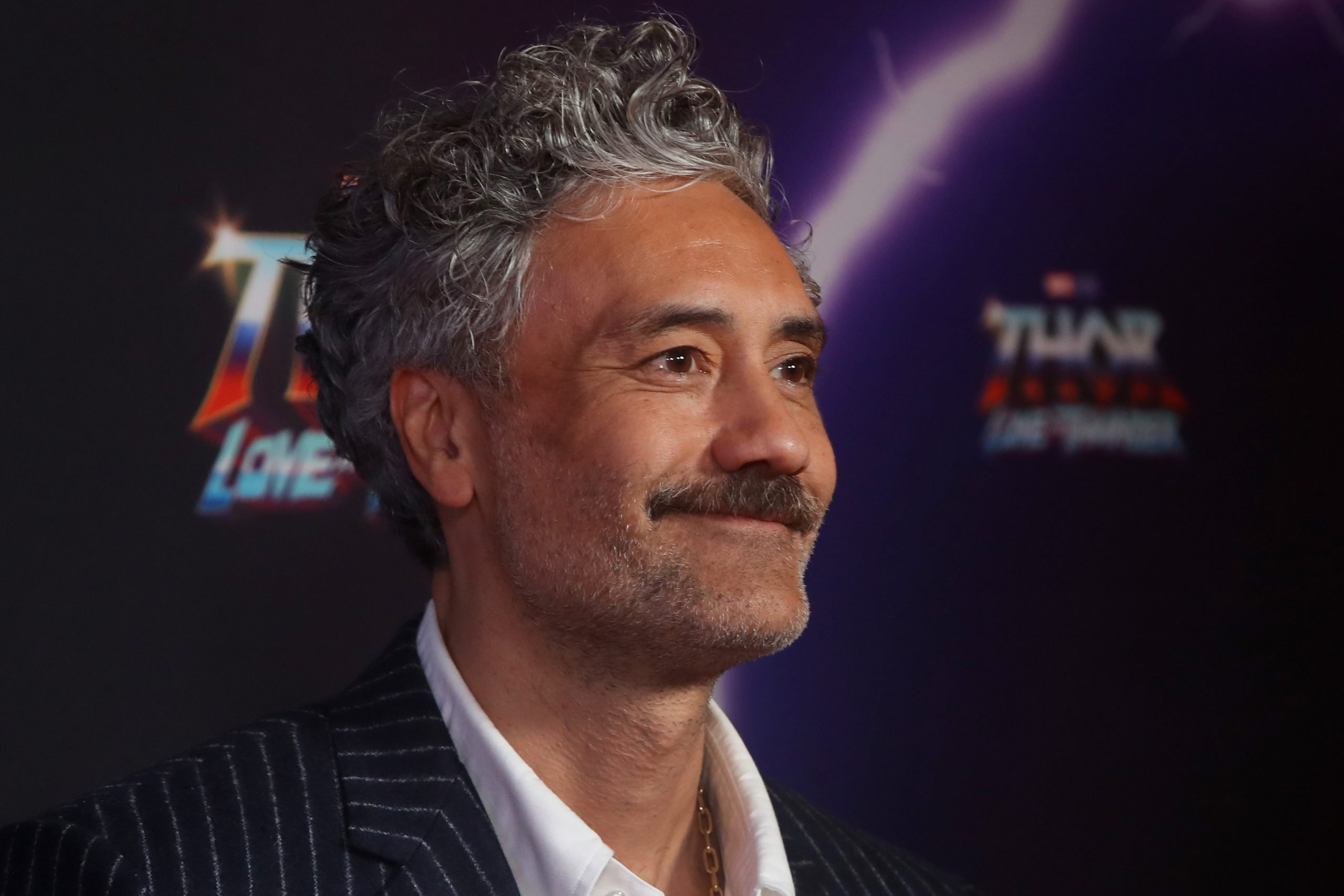 Director Taika Waititi Shares His Thoughts on the Surprising 'Thor: Love  and Thunder' Post-Credits Scene