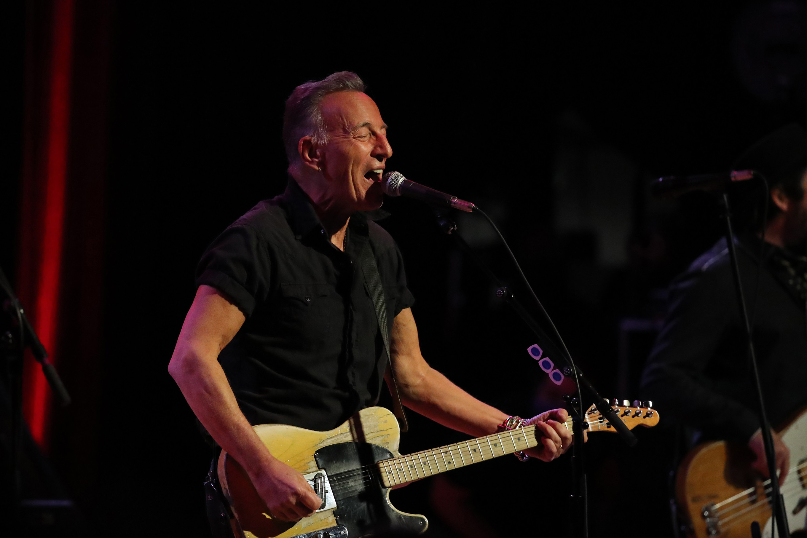 Bruce Springsteen, Artful Leadership, and What Rock Star Bosses Do