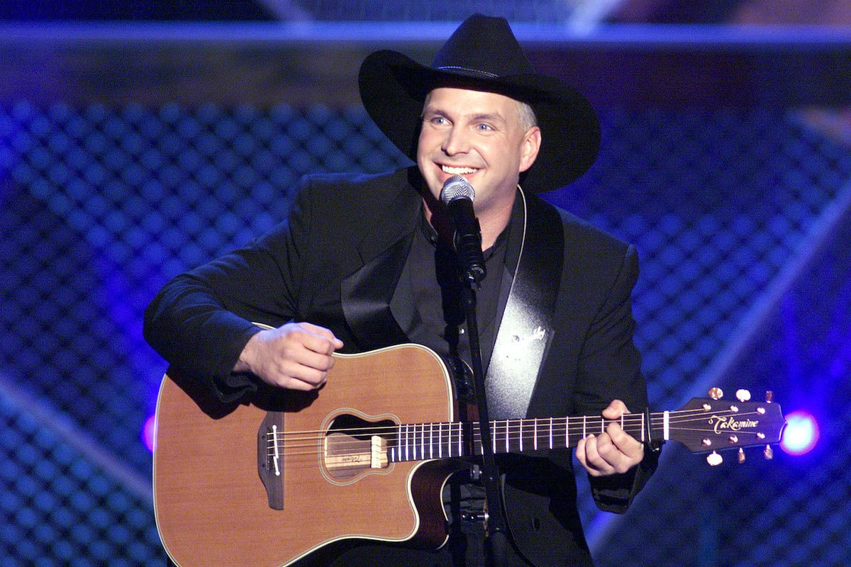 Garth Brooks, winner of the Academy of Country Music's Artist of the Decade award performs at the 34th Annual Awards