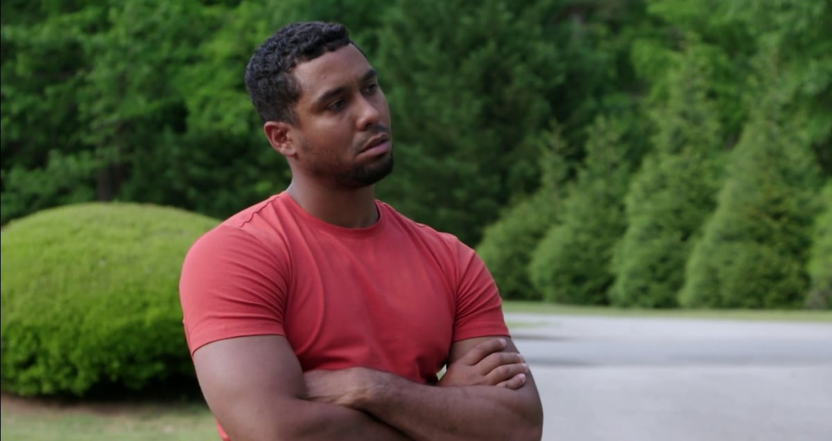 Pedro Jimeno stands outside of the Everett's home in Atlanta, Georgia on ' The Family Chantel' Season 4 on TLC.