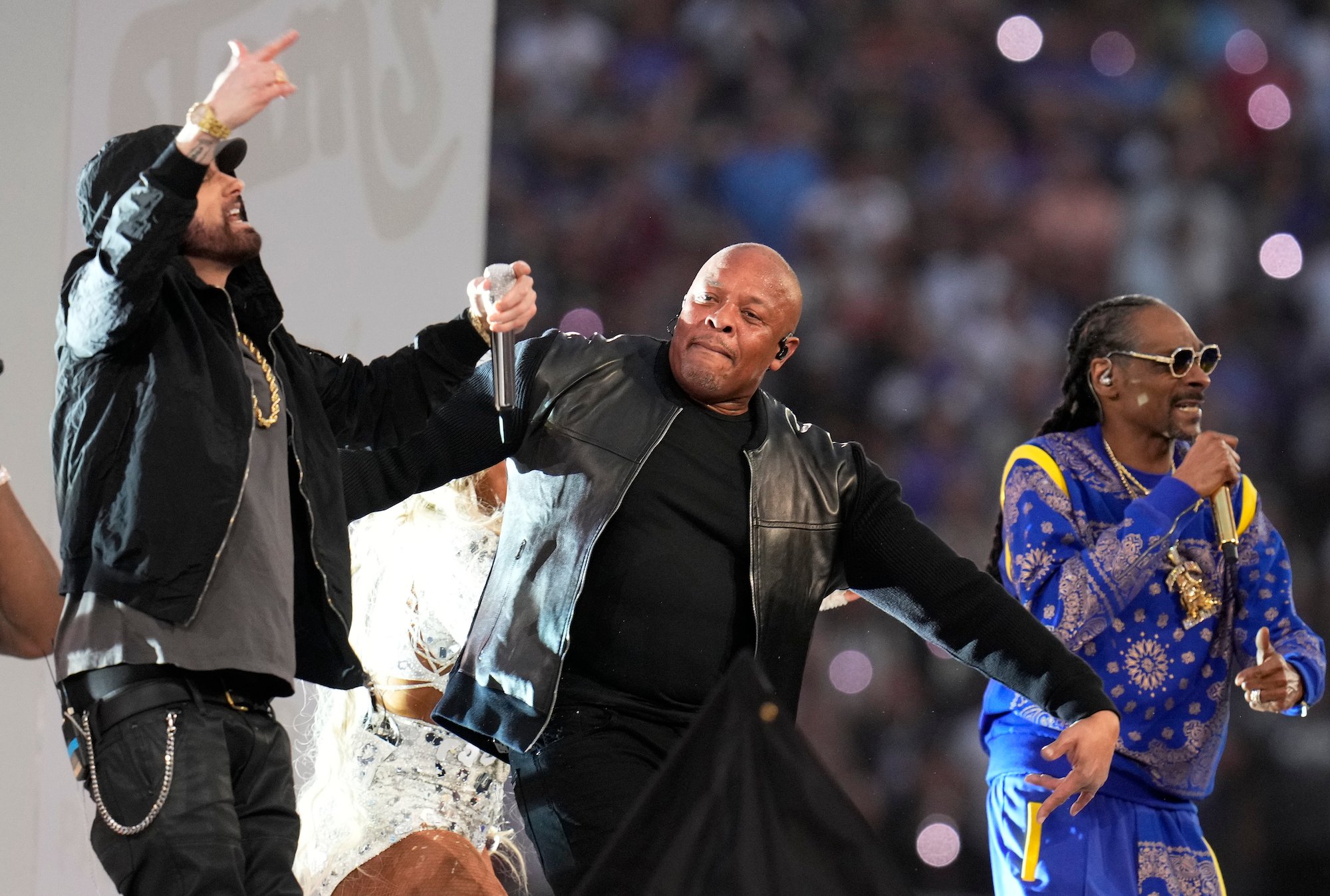 Dr. Dre, Eminem, Snoop Dogg, & Rest Of Super Bowl Halftime Performers Win  Creative Arts Emmy