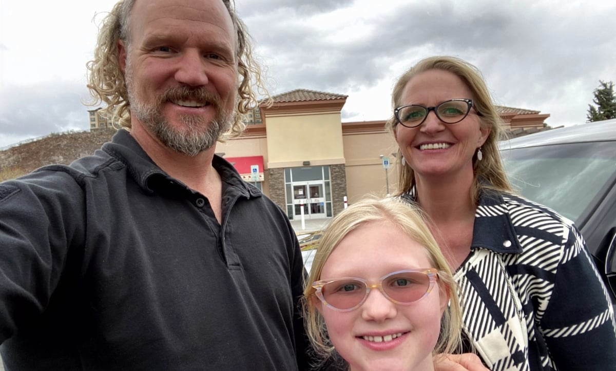 Kody Brown, Truley Brown, and Christine Brown standing outside taking a selfie together on 'Sister Wives' Season 17 on TLC.