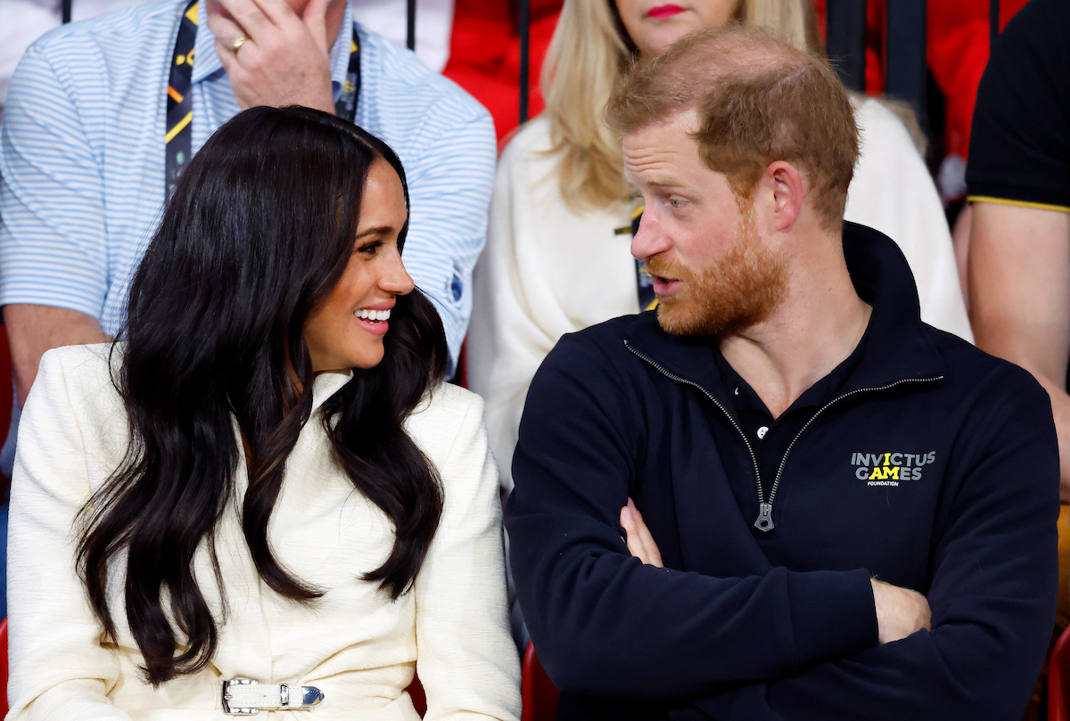 Meghan Markle Finishing Prince Harry’s Sentences Hints at What Goes on ‘Behind the Scenes’ in Marriage — Body Language Expert