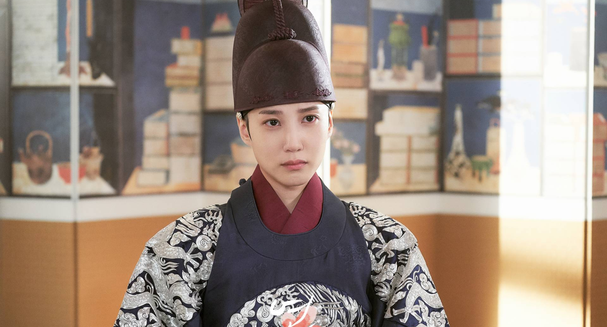 The Kings Affection' Episode 5 Recap: Park Eun Bin and Rowoon Shares an  Unexpected Embrace- MyMusicTaste