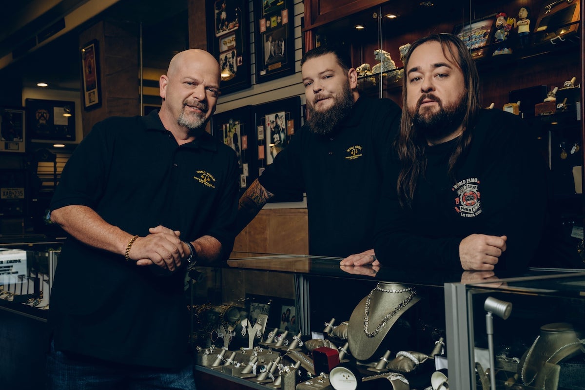 Redeeming Value of the Reality Show 'Pawn Stars' - The New York Times