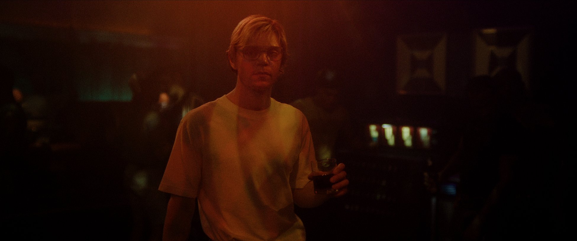 Jeffrey Dahmer (Evan Peters) at the fictional Club 219 in Milwaukee