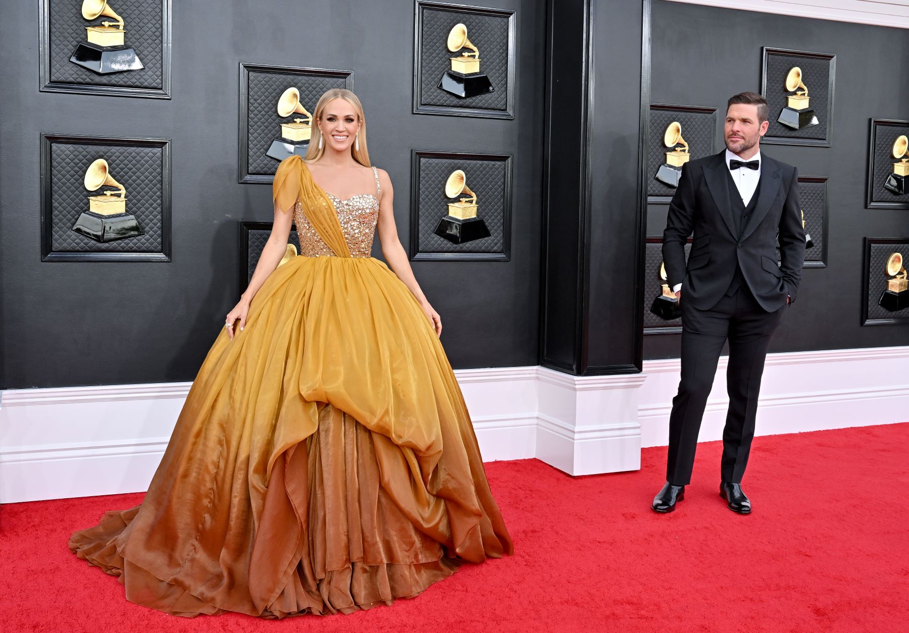 Carrie Underwood's Best Red Carpet Style + Fashion: PHOTOS