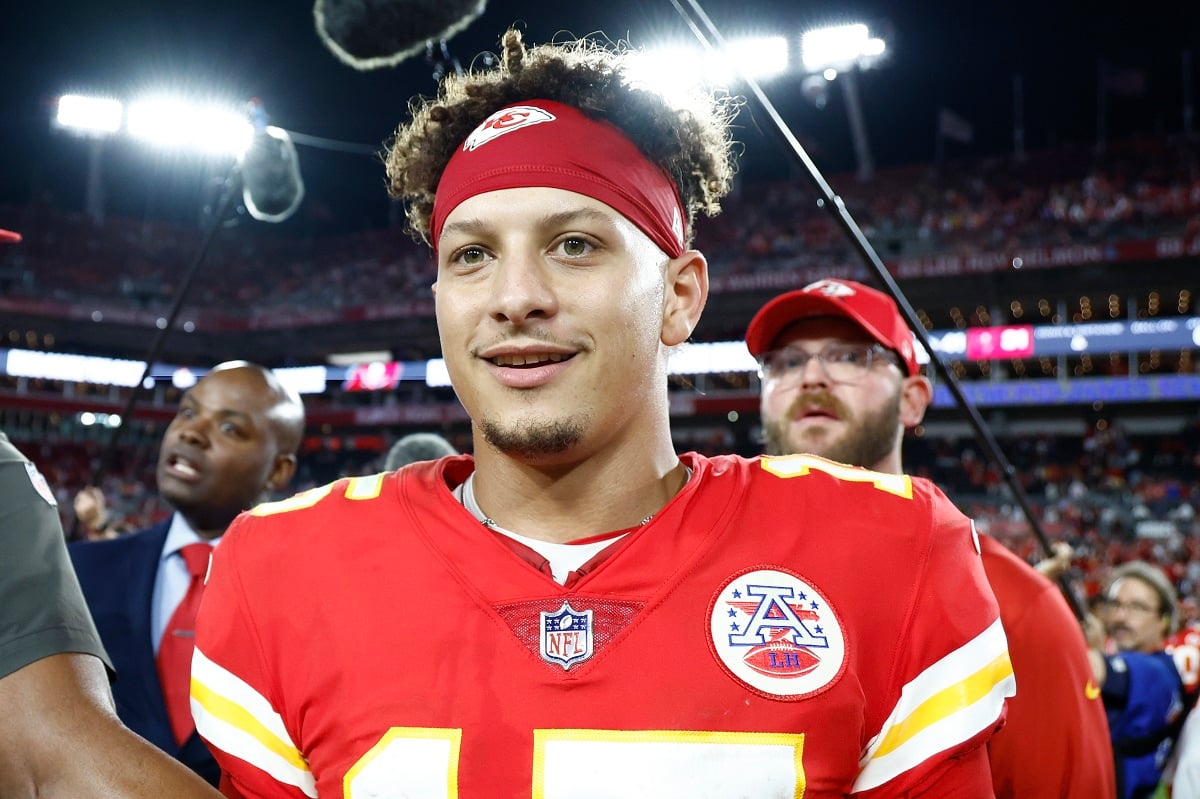 Patrick Mahomes and Brittany dress up as a family for Halloween