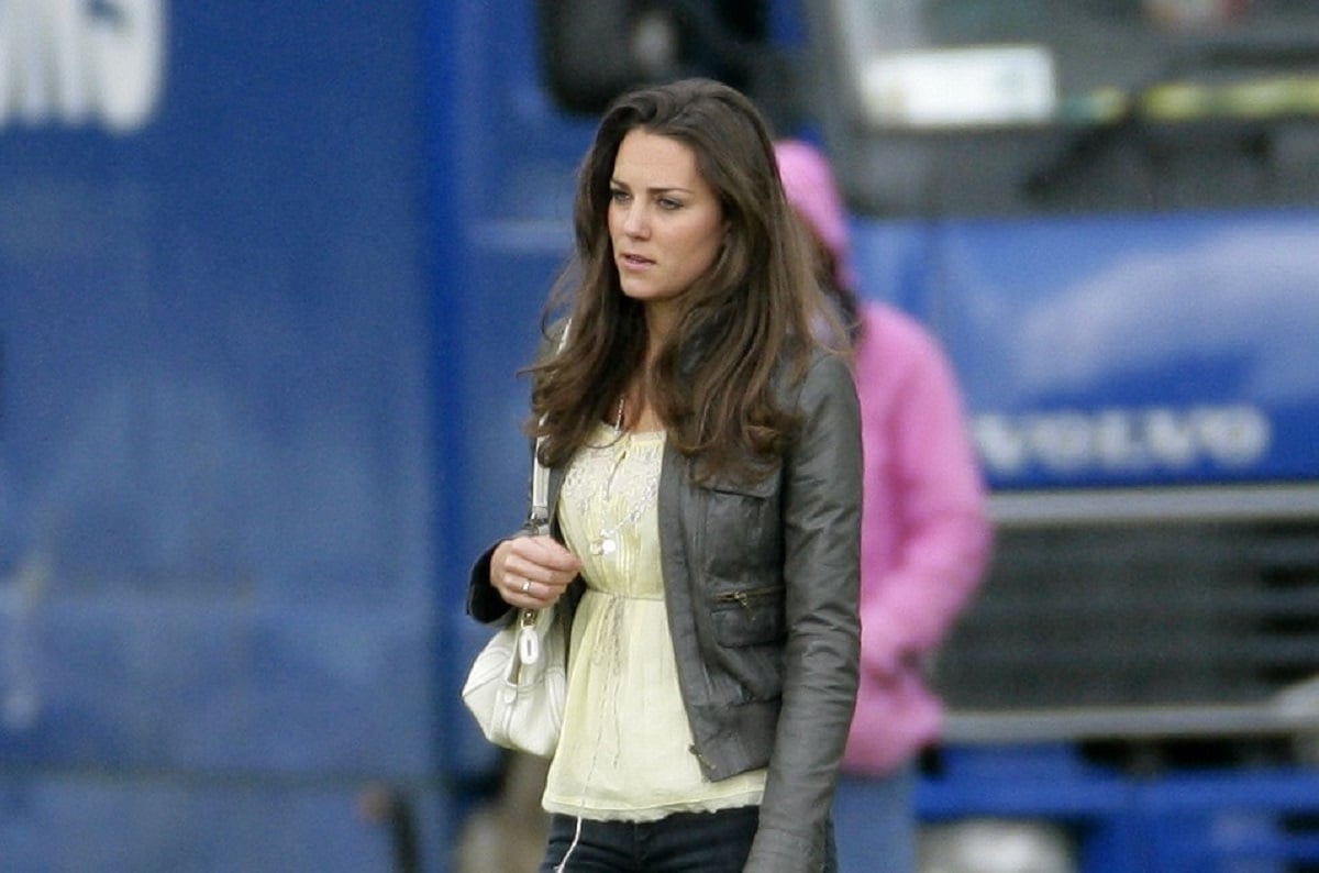 Shocking Video of Kate Middleton Being Cursed at by Paparazzi ...