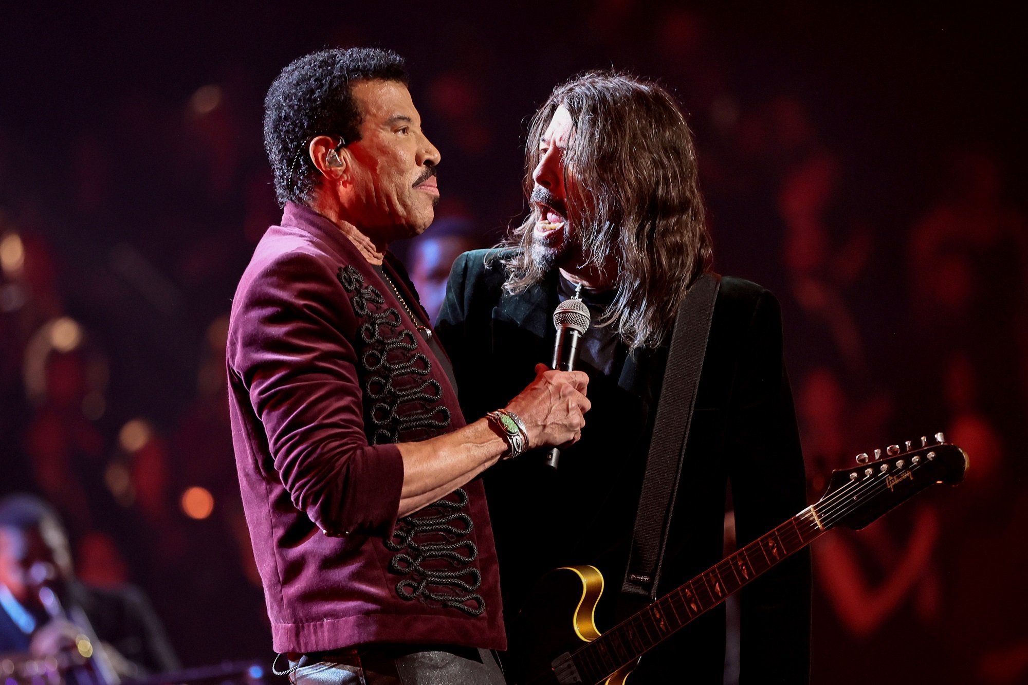 Heres What You Missed At The 2022 Rock And Roll Hall Of Fame Induction Ceremony