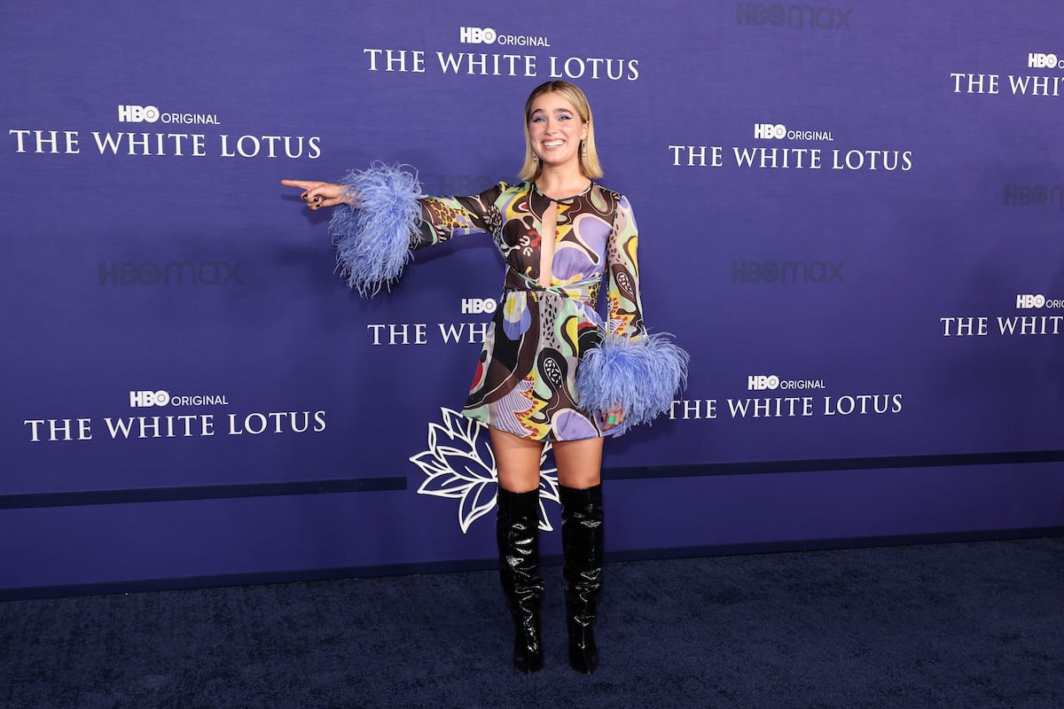 Portia's White Lotus Season 2 Wardrobe Has Fashion Twitter Divided