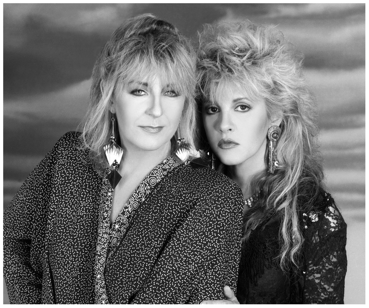 Stevie Nicks And Christine Mcvie Clapped Back At An Interviewers Sexist Question ‘we Were The 9677