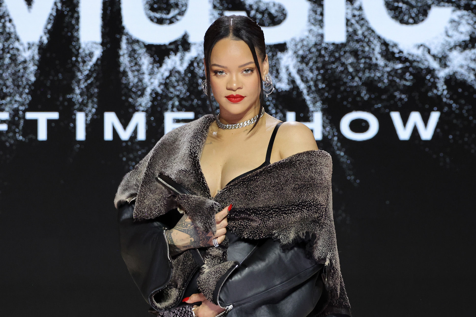 Rihanna says Super Bowl setlist changed 39 times, teases 'weird