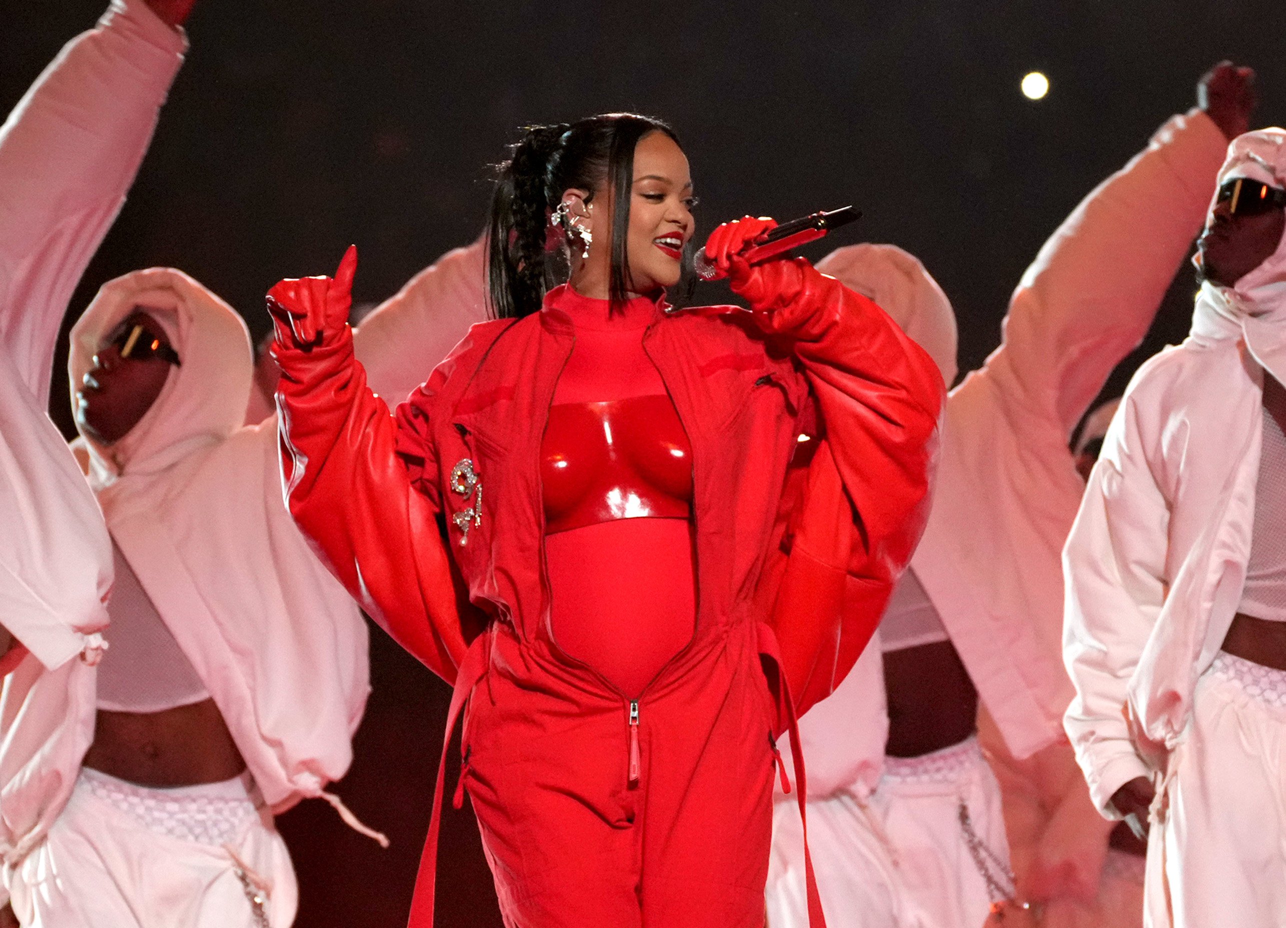Why Rihanna Agreed to Perform at the Super Bowl Halftime Show Despite Rejecting the NFL in 2019