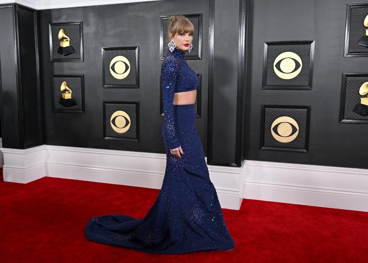 Help Taylor Swift Get Her Grammy