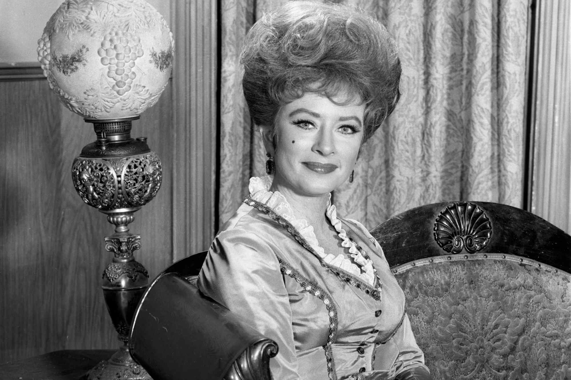 ‘gunsmoke Miss Kitty Russell First Her Iconic ‘beauty Mark In This Episode 